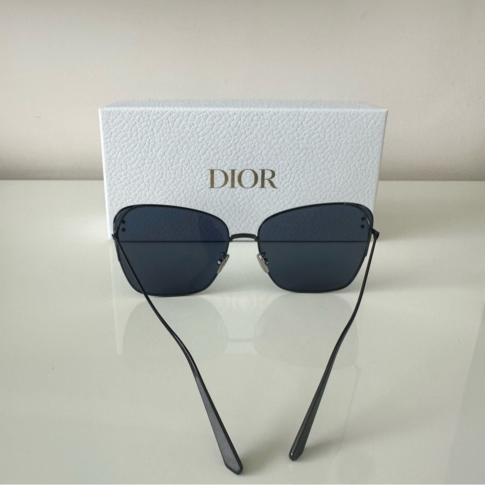 Dior NEW!!! Miss Dior B2U H4BO sunglasses Authentic Retail 610$ Size ONE SIZE - 6 Thumbnail