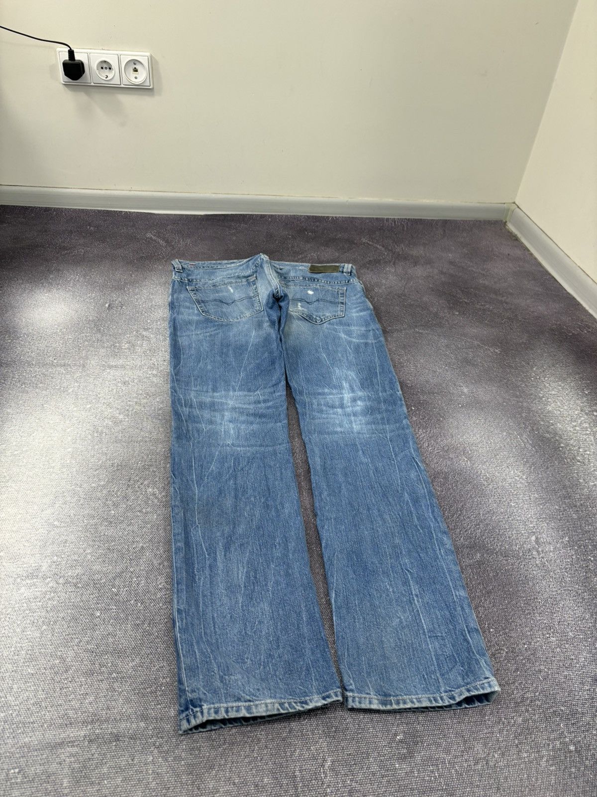 Diesel Vintage Diesel Thavar Y2K Faded Blue Ripped Slim Denim Jeans Size US 33 - 13 Thumbnail