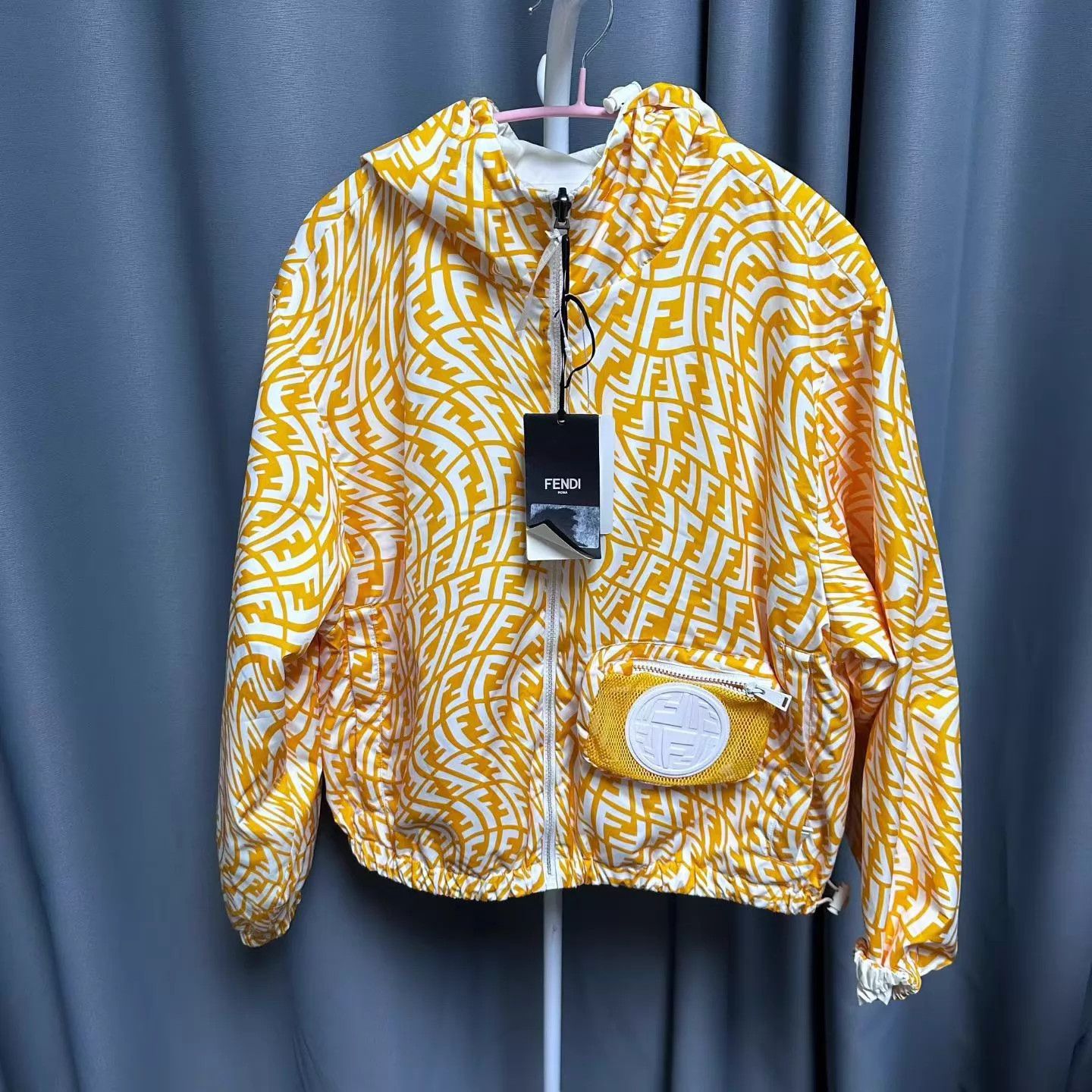 Fendi Fendi double-faced long-sleeve hooded jacket yellow Size L / US 10 / IT 46 - 1 Thumbnail
