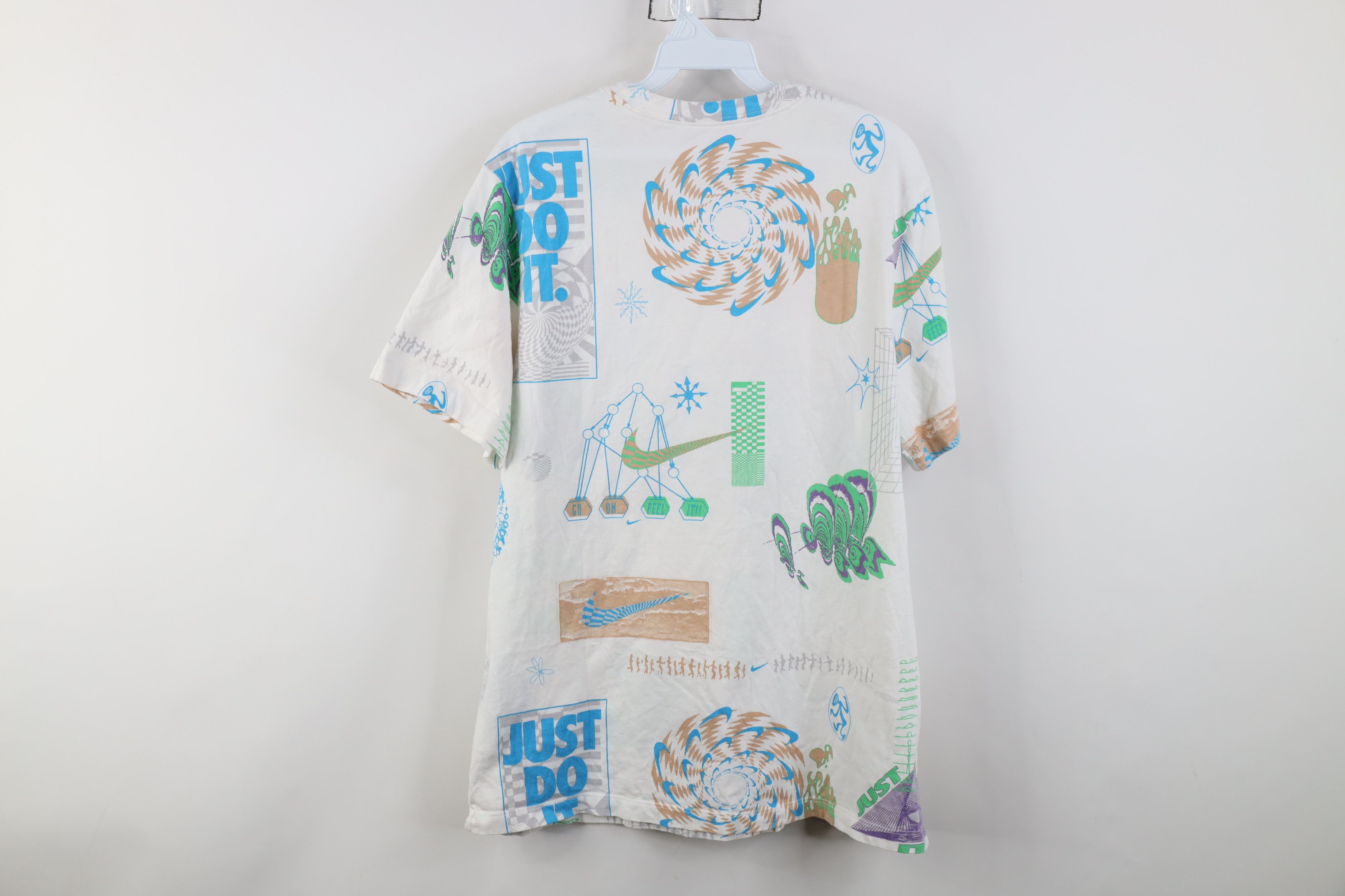 Nike Nike Center Swoosh Festival All Over Print Mushroom T-Shirt Size US L / EU 52-54 / 3 - 12 Thumbnail