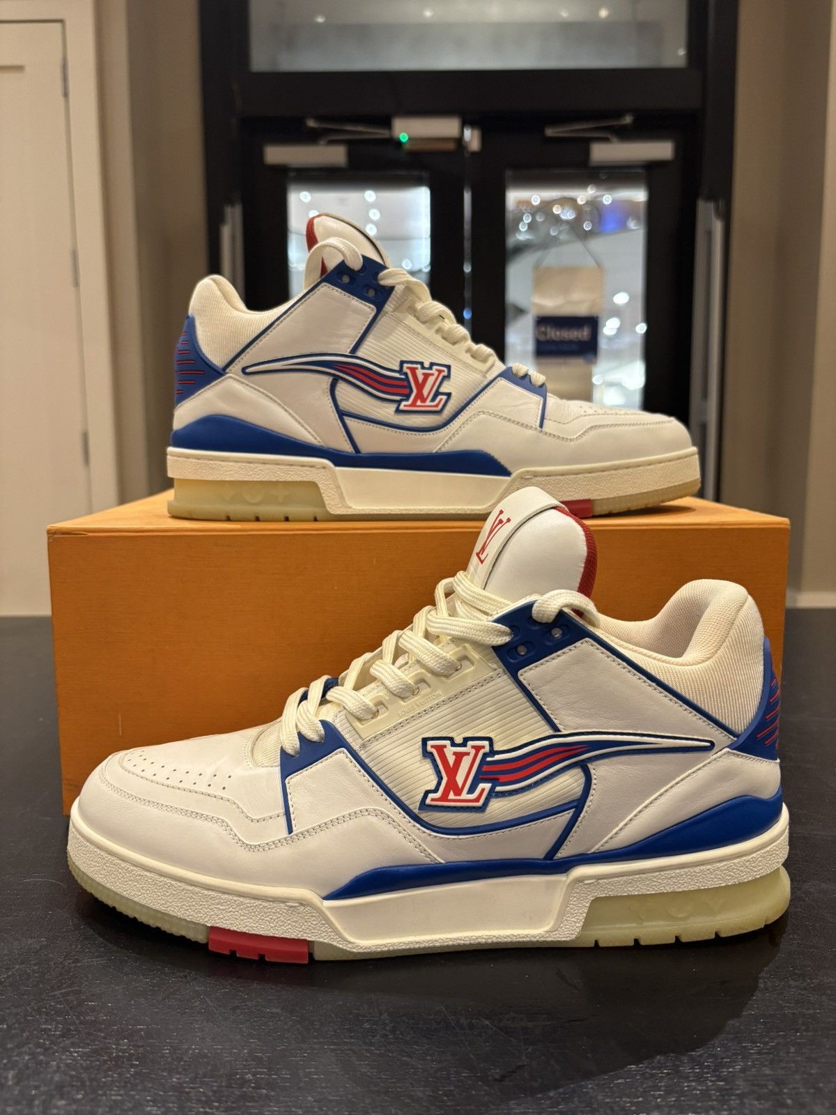 Louis Vuitton Louis Vuitton Trainer Red White Blue Size US 8.5 / EU 41-42 - 1 Thumbnail