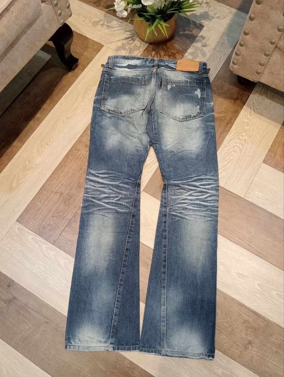 Japanese Brand DAISY BLUE DISTRESSED FLARED DENIM PANTS Size US 32 / EU 48 - 9 Thumbnail