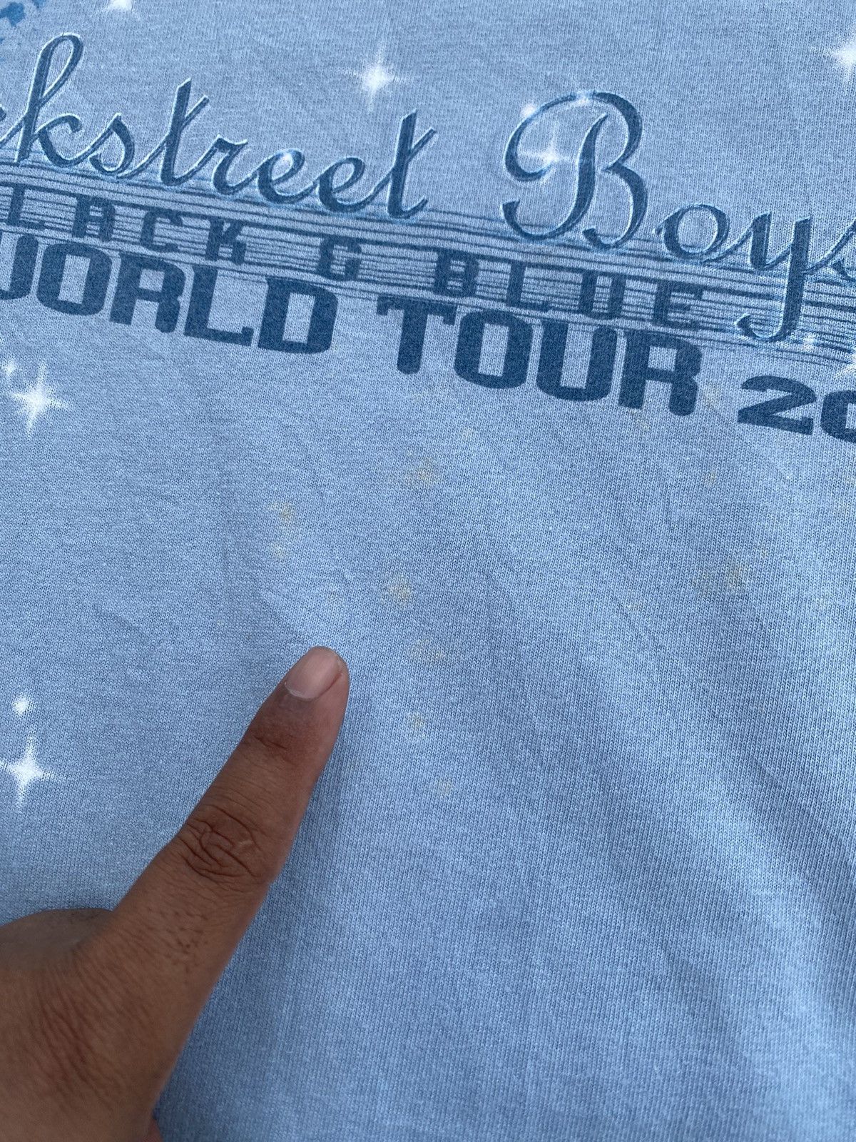 Band Tees Rare Vintage Backstreet Boys World Tour Tshirt Size US L / EU 52-54 / 3 - 22 Thumbnail
