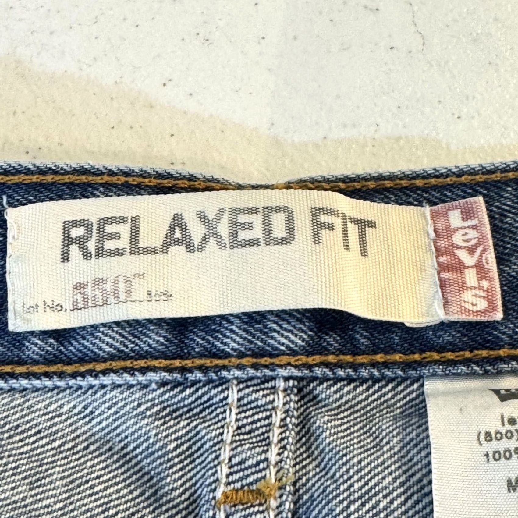 Levi's VINTAGE Levi’s 550 Jeans Mens 32x34 Blue Relaxed Fit Tapered Leg Medium Wash Jeans MensBlue Relaxed Fit Tapered 550 Cowboy USA 32x34 Boys Mens Girls Size US 32 / EU 48 - 4 Thumbnail