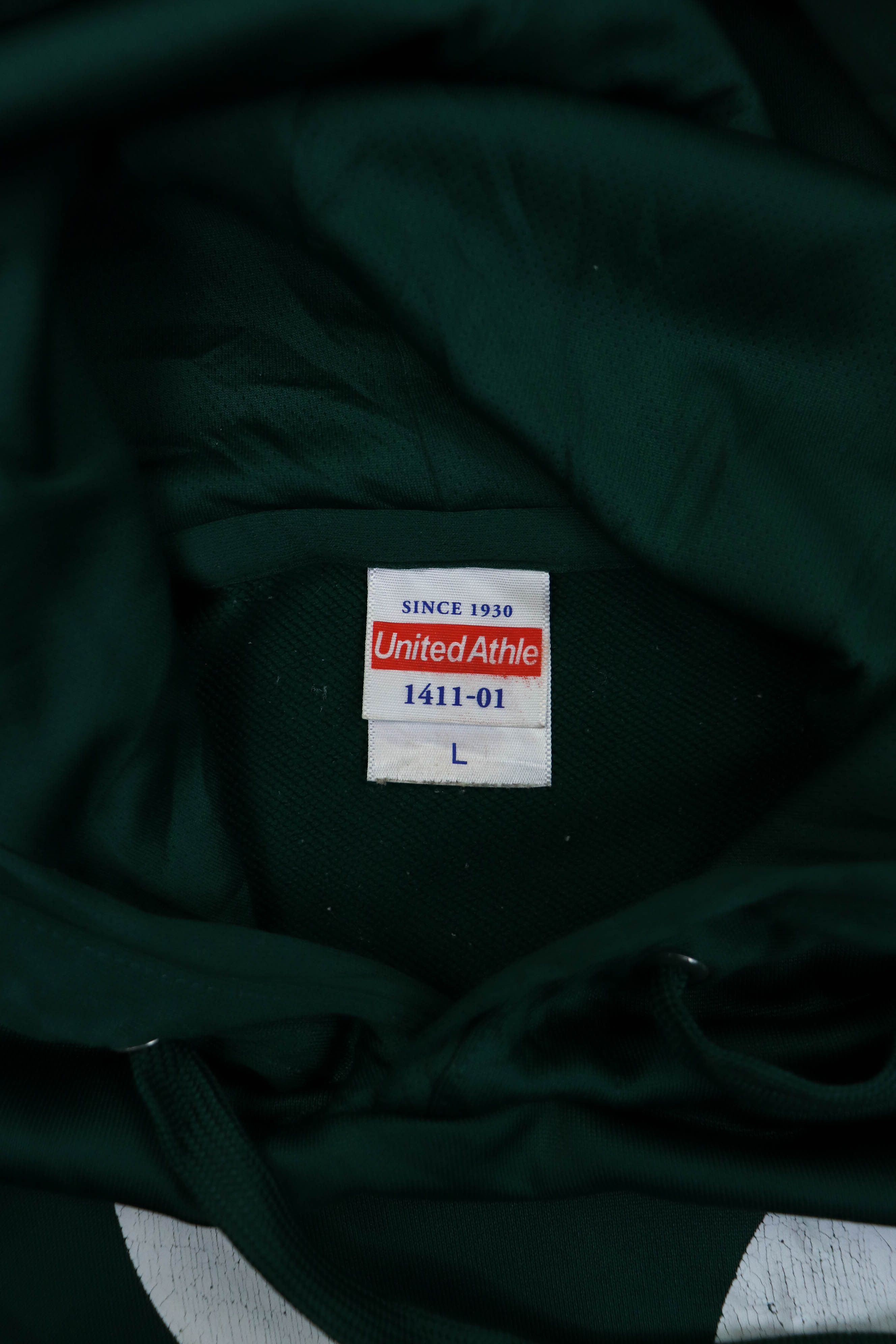 Vintage United Athle Vintage Kyôiku Playboy Logo Polyester Hoodie Size US L / EU 52-54 / 3 - 10 Thumbnail