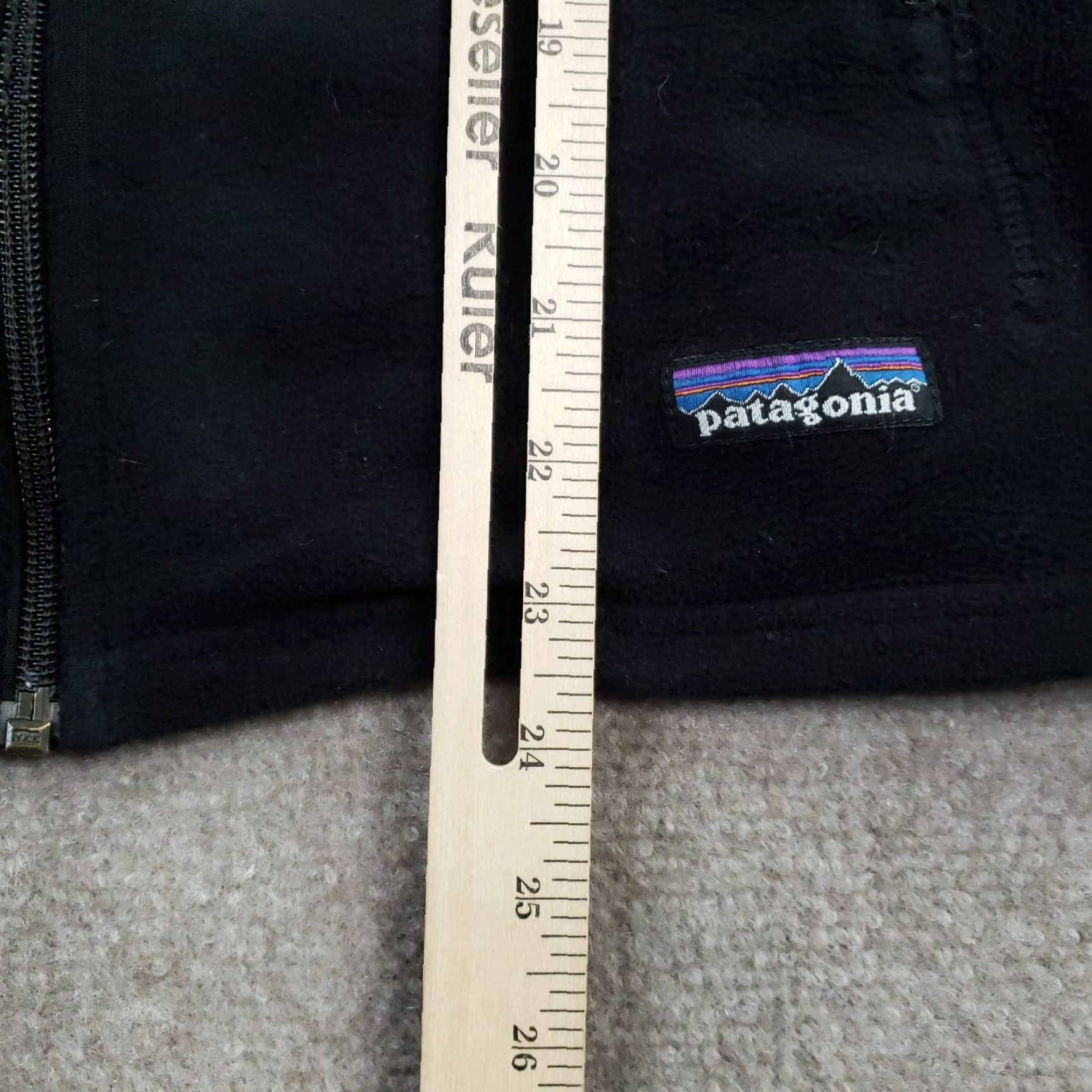 Patagonia VINTAGE Patagonia Synchilla Vest Womens M Black Fleece Full Zip Pockets ZZ Size M / US 6-8 / IT 42-44 - 4 Thumbnail