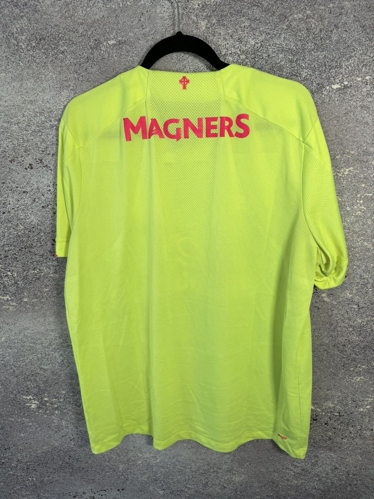 New Balance × Vintage Vintage Celtic 2019/20 GK New Balance Jersey XL size Size US XL / EU 56 / 4 - 13 Thumbnail