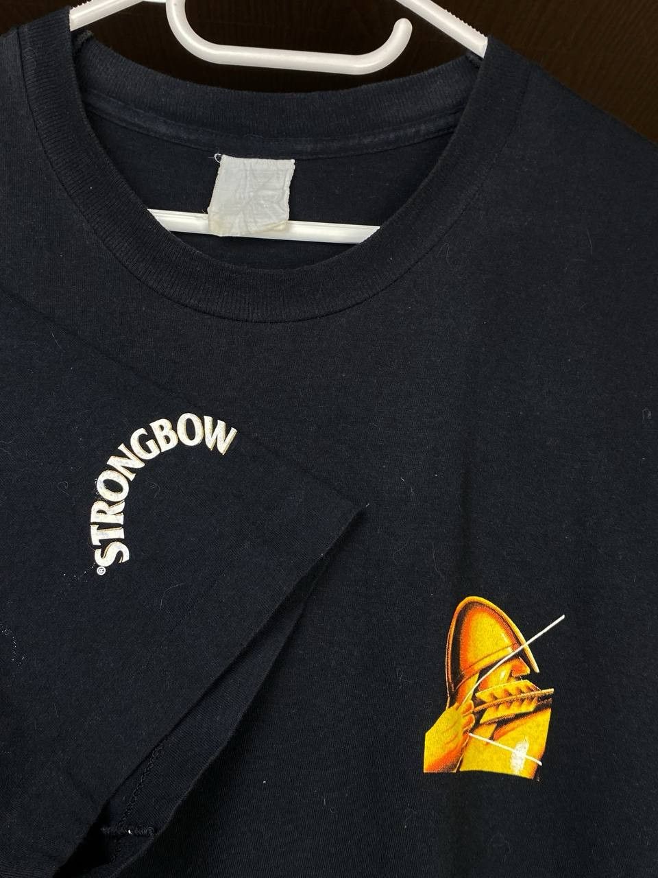 Vintage Vintage Strongbow 90s Beer Alcohol Promo Tee Size US XL / EU 56 / 4 - 4 Thumbnail