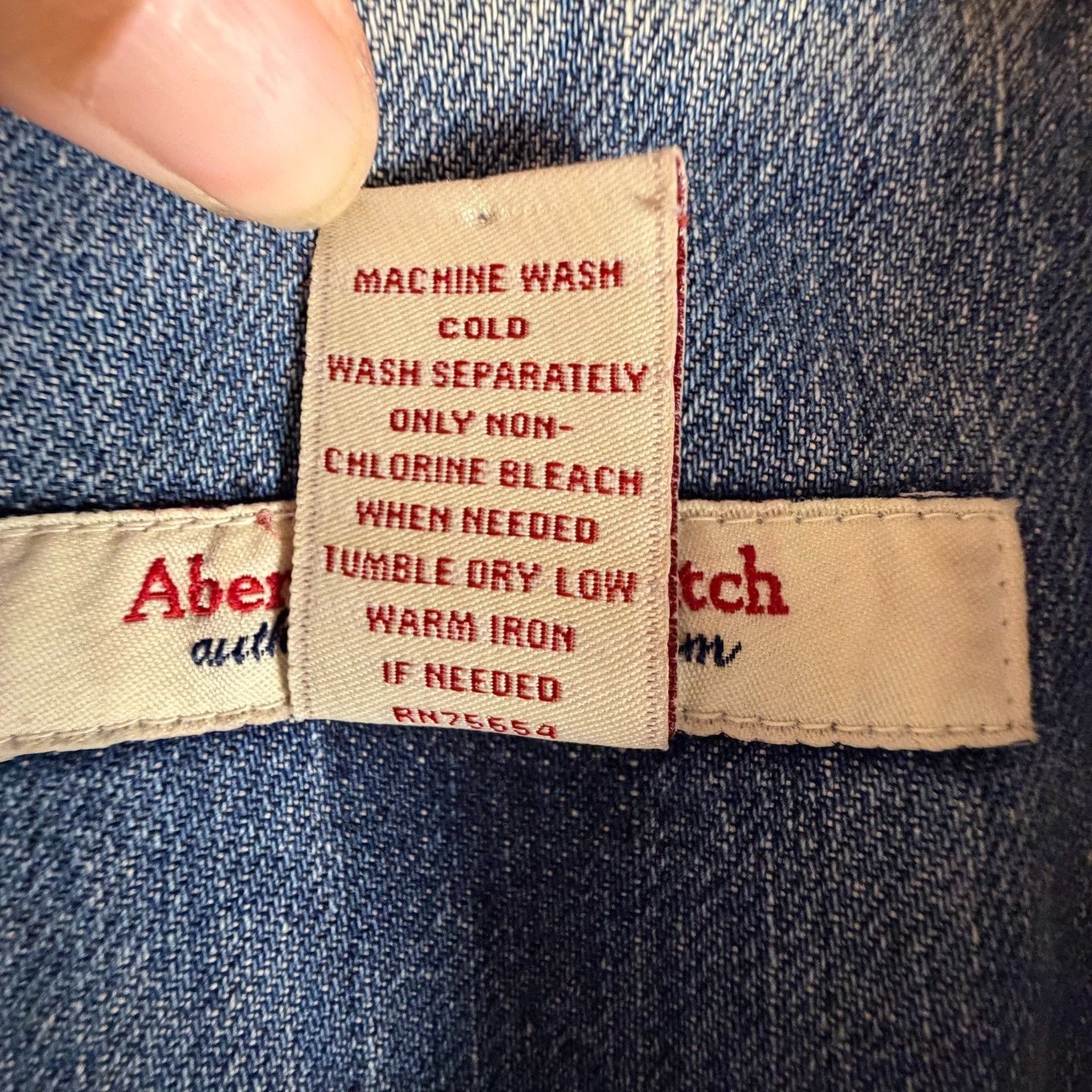 Abercrombie & Fitch Abercrombie Denim Jacket Womens M Cropped Distressed Size M / US 6-8 / IT 42-44 - 6 Thumbnail