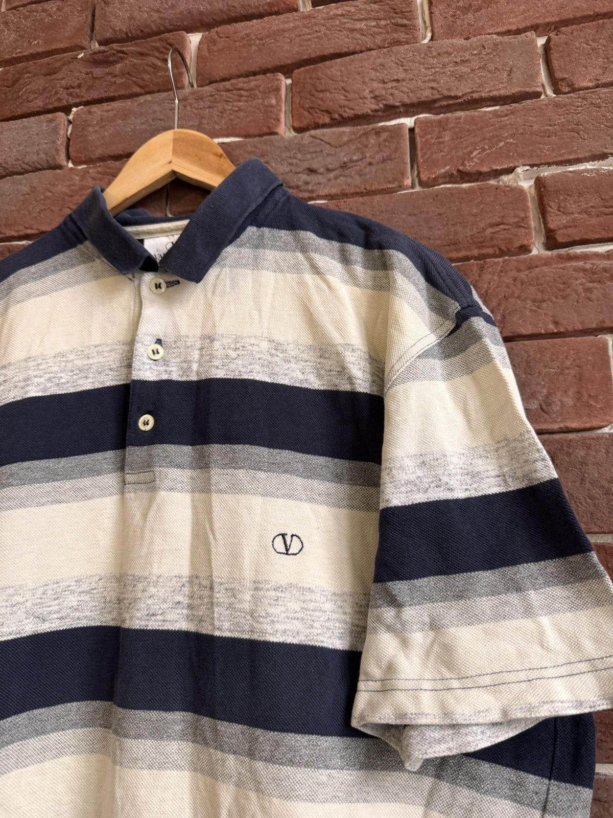 Valentino Valentino studio Vintage Polo T-shirt Logo Hype grey Size US XL / EU 56 / 4 - 3 Thumbnail