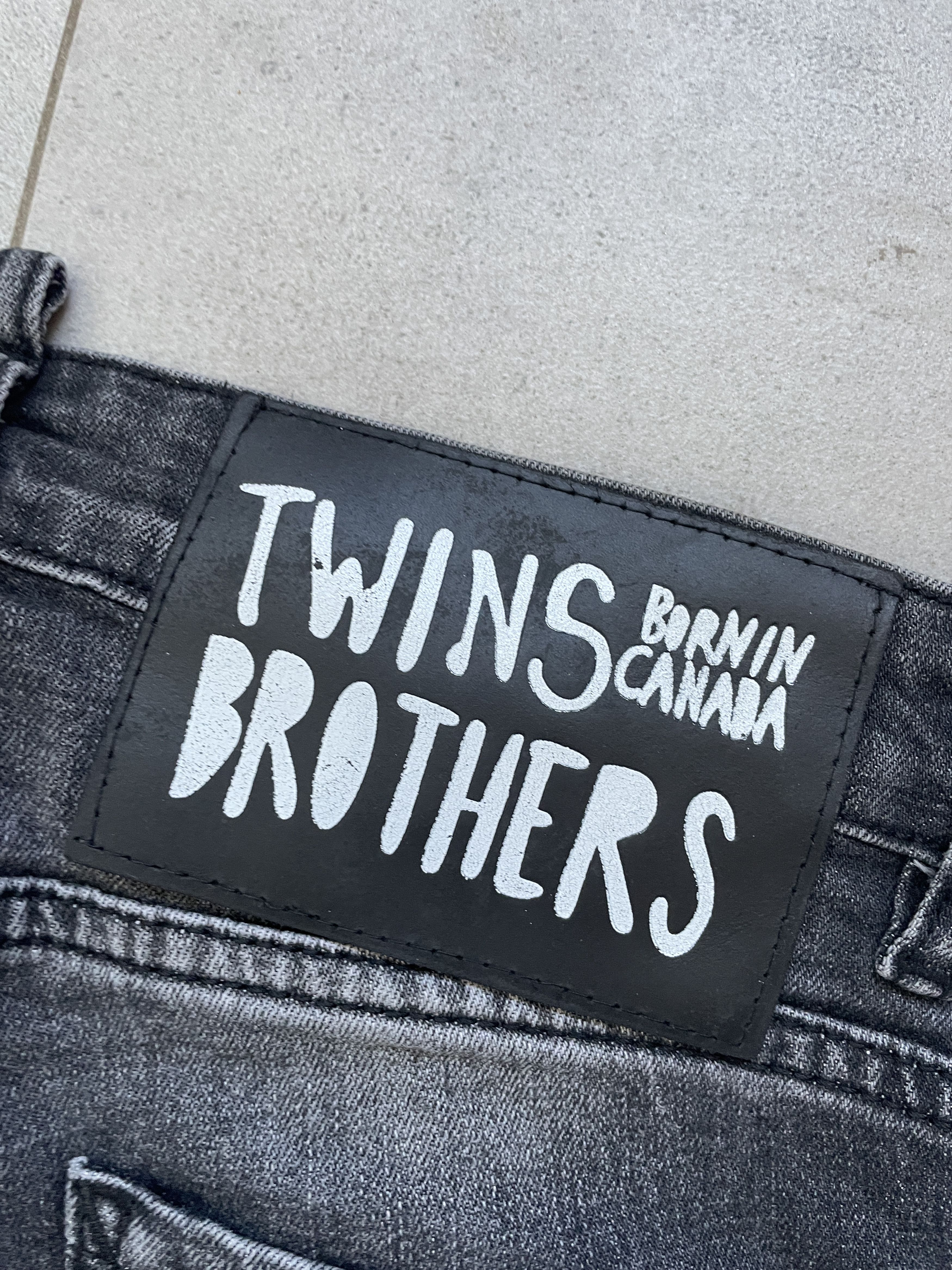 Dsquared2 DSQUARED2 SKINNY GALLERY DEPT TYPE PAINTED DISTRESSED DENIM Size US 29 - 17 Thumbnail