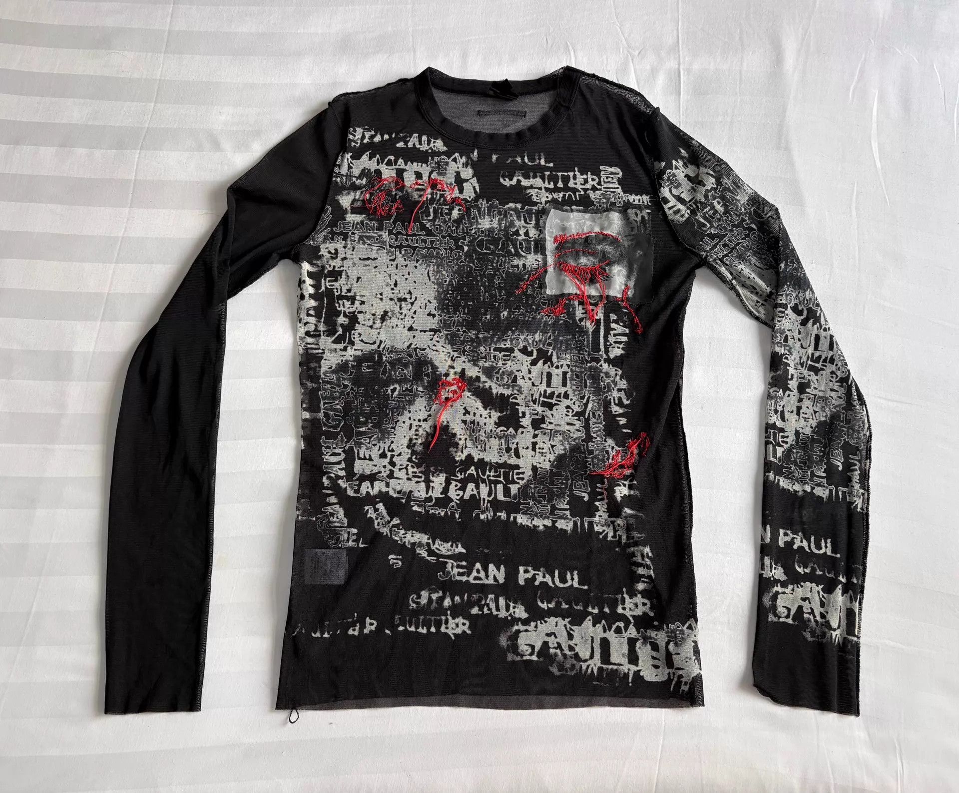 Jean Paul Gaultier JPG 2002 Vintage Madonna Tears Eye Patch Red Thread Tee 48 Size XL / US 12-14 / IT 48-50 - 1 Thumbnail