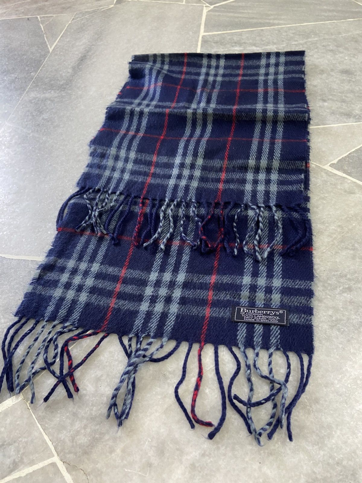Burberry Burberry London Muffler Scarf Size ONE SIZE - 10 Thumbnail