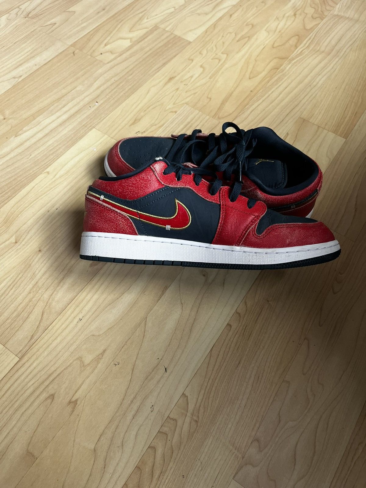 Nike Nike Low top Jordan 1 ‘olympic’ Size US 7 / EU 40 - 2 Thumbnail