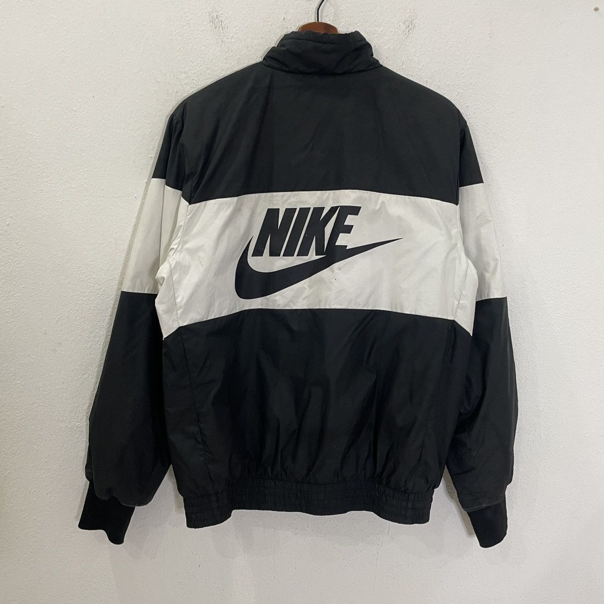 Nike Vintage Nike Big Logo Jacket Size US M / EU 48-50 / 2 - 1 Thumbnail