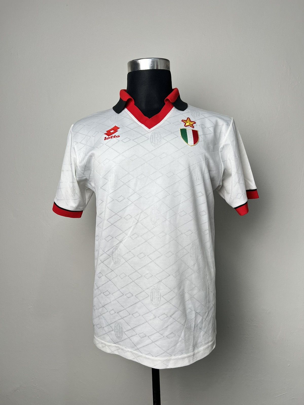 Other JERSEY MAGLIA AC MILAN AWAY UCL 1993 1994 lotto vintage Size US M / EU 48-50 / 2 - 1 Thumbnail