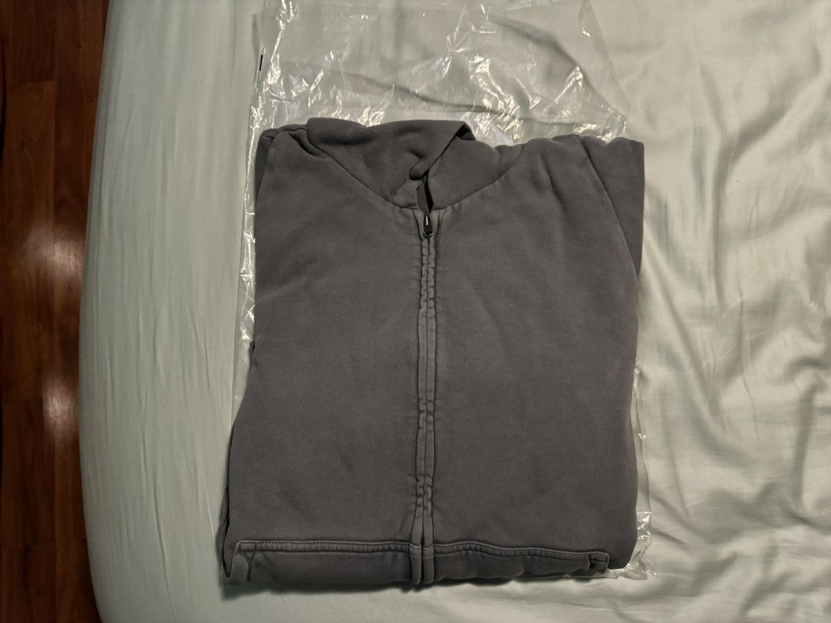 Balenciaga × Gap × Kanye West Yeezy Gap Zip Up Hoodie Poetic Grey Size Small Size US S / EU 44-46 / 1 - 1 Thumbnail