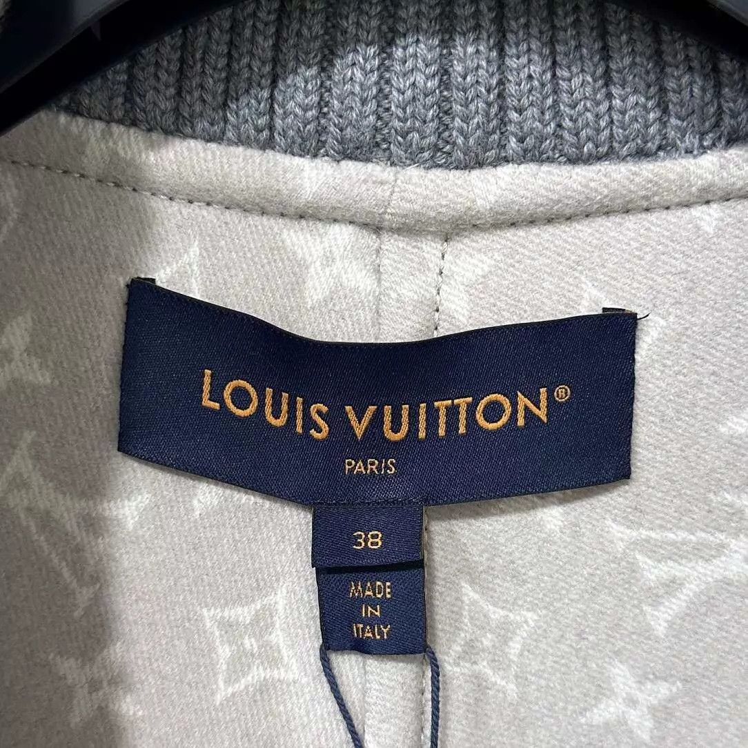 Louis Vuitton LV monogram print gray lined buttoned wool coat 38 Size S / US 4 / IT 40 - 8 Thumbnail