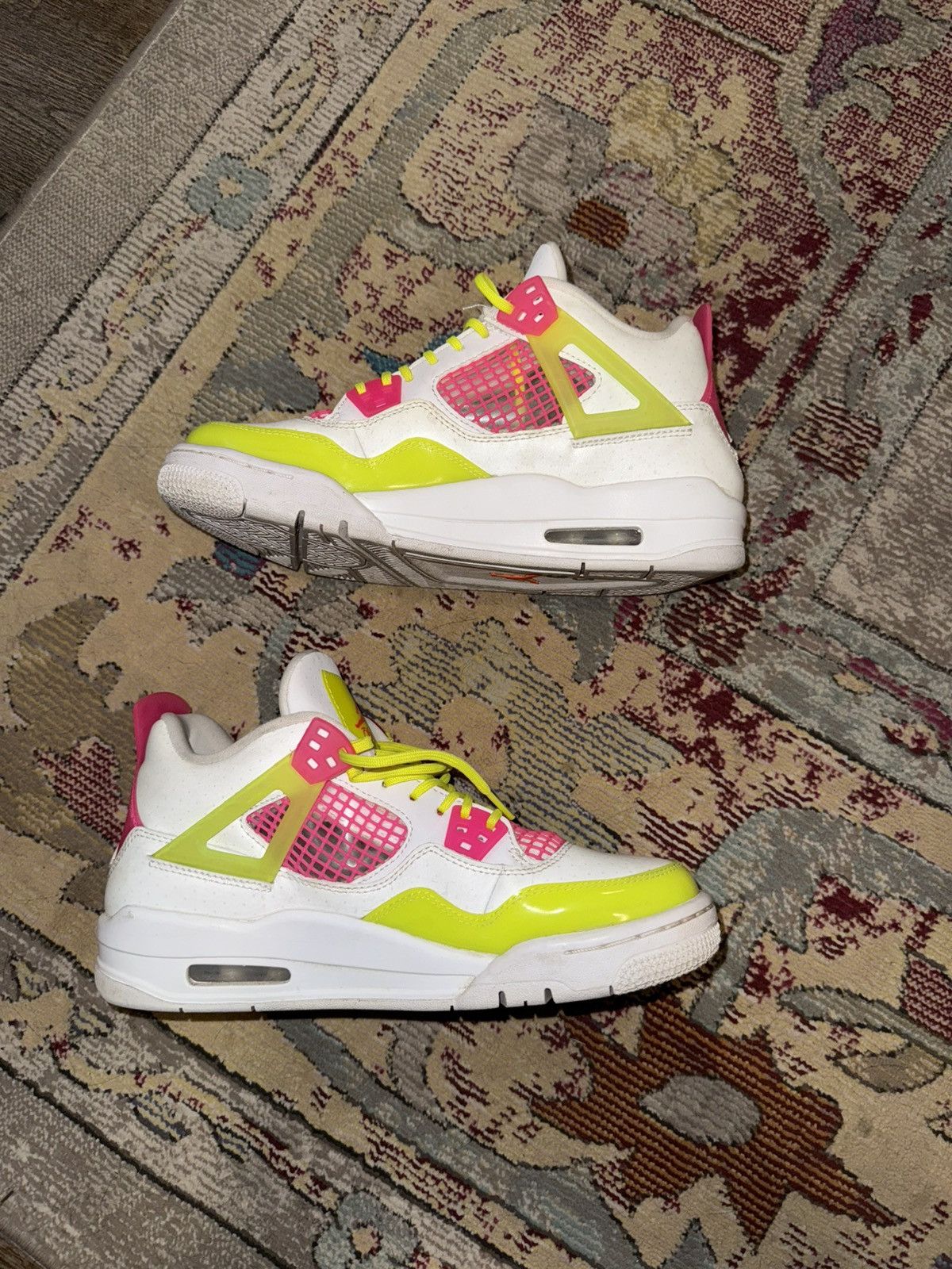 Jordan Brand Jordan Retro 4 GS Lemon Venom Size US 6.5 / EU 39-40 - 8 Thumbnail