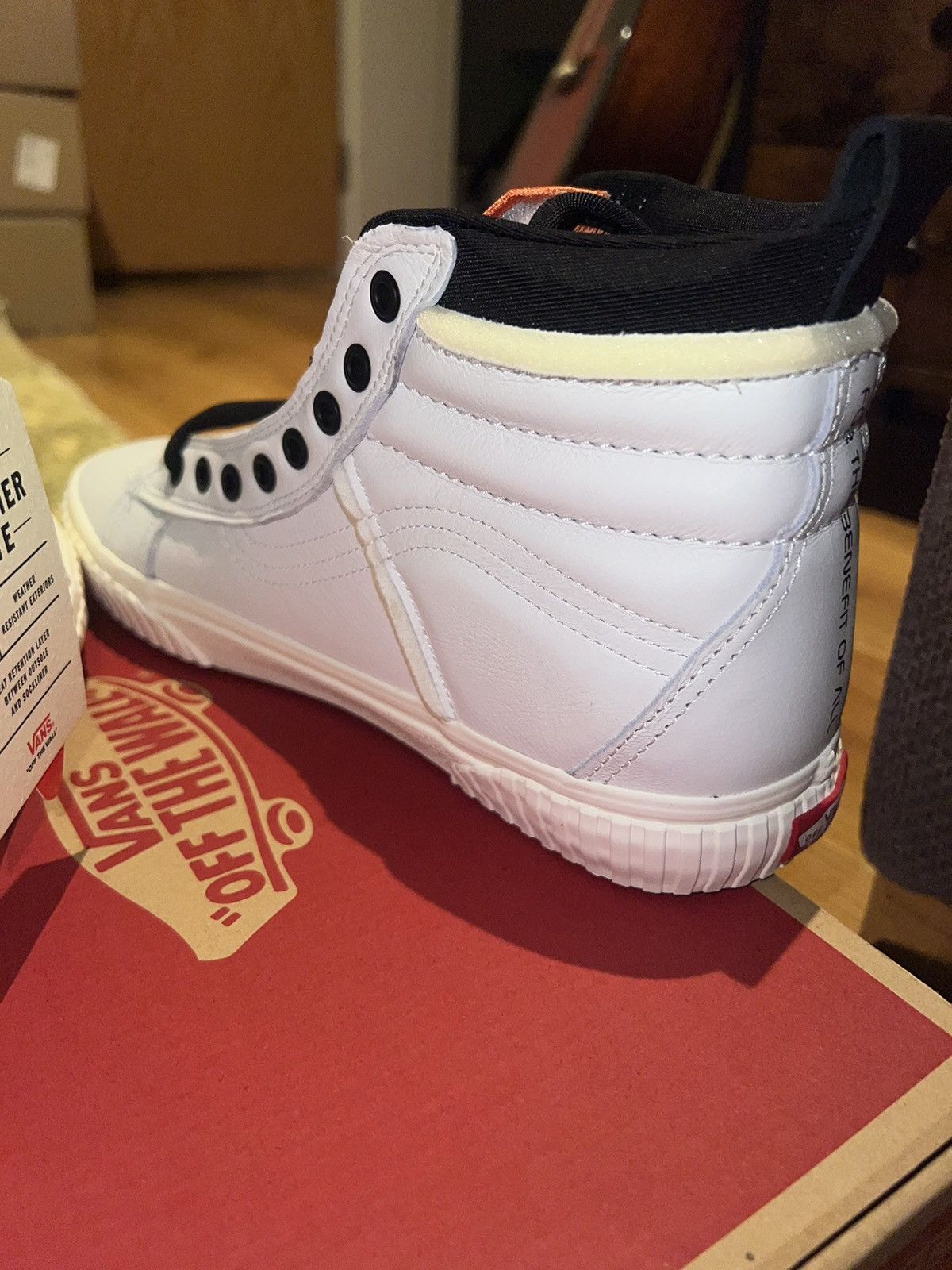 NASA × Vans Vans NASA X Sk8-Hi MTE Space Voyager True White Shoes Size US 11 / EU 44 - 5 Thumbnail