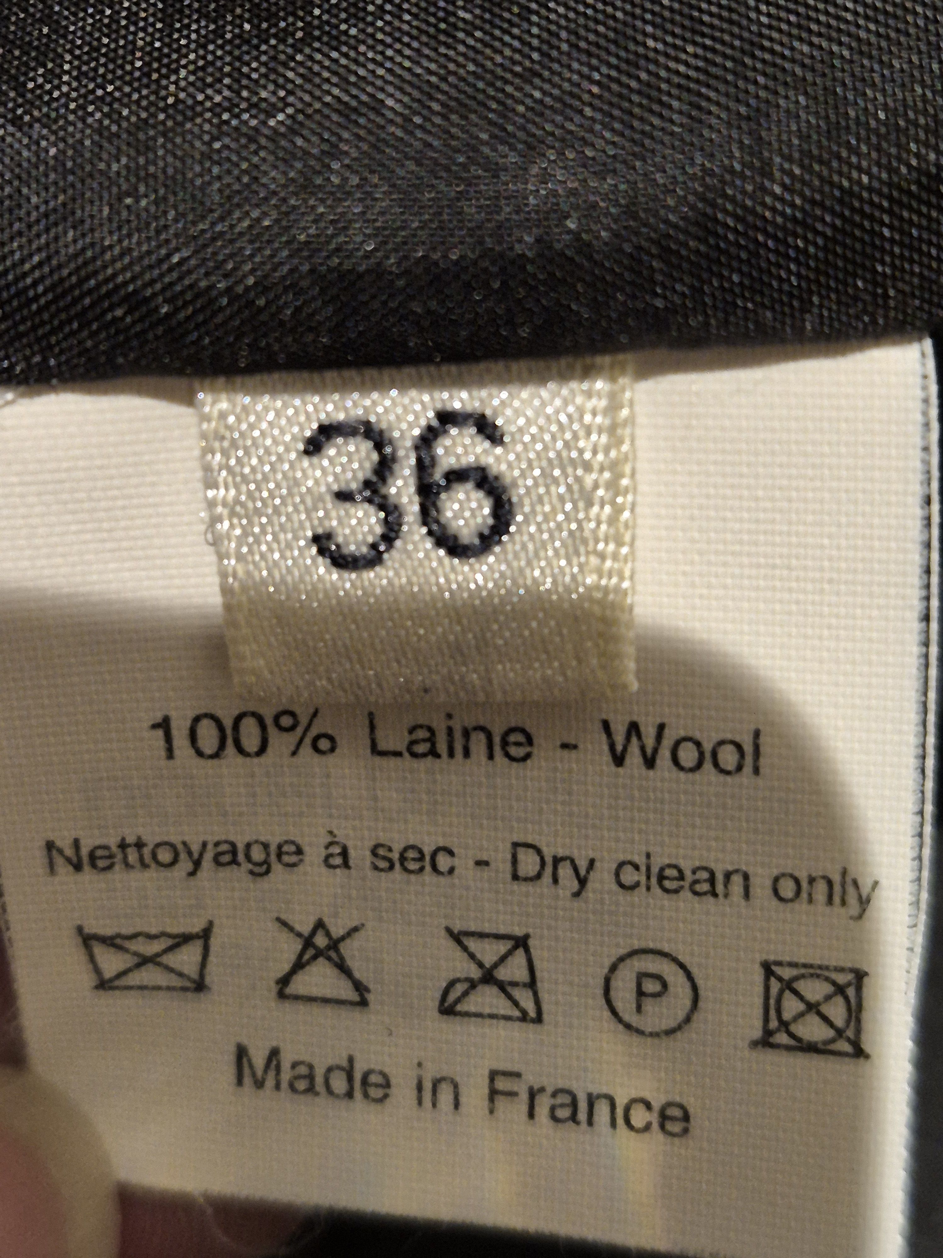 Lanvin Lanvin winter 2003 black skirt, bow detailing Size 26" / US 2 / IT 38 - 5 Thumbnail