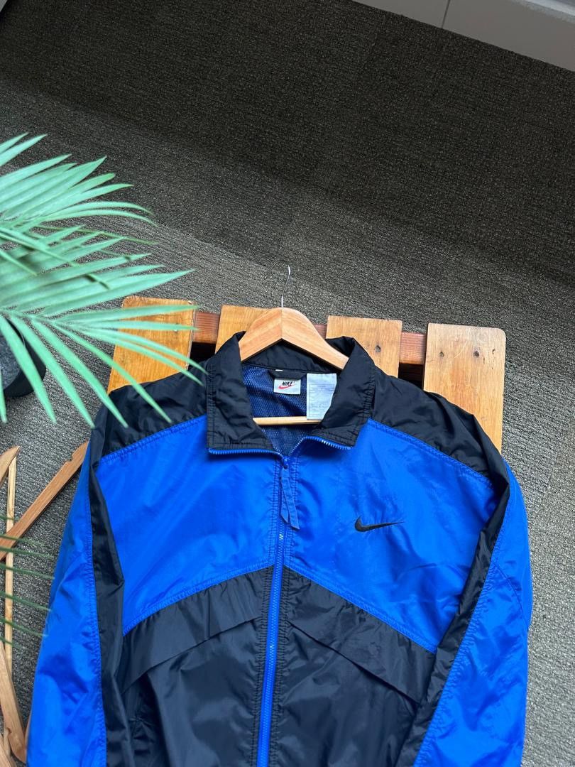Nike × Vintage VINTAGE NIKE WINDBREAKER Size US L / EU 52-54 / 3 - 5 Thumbnail