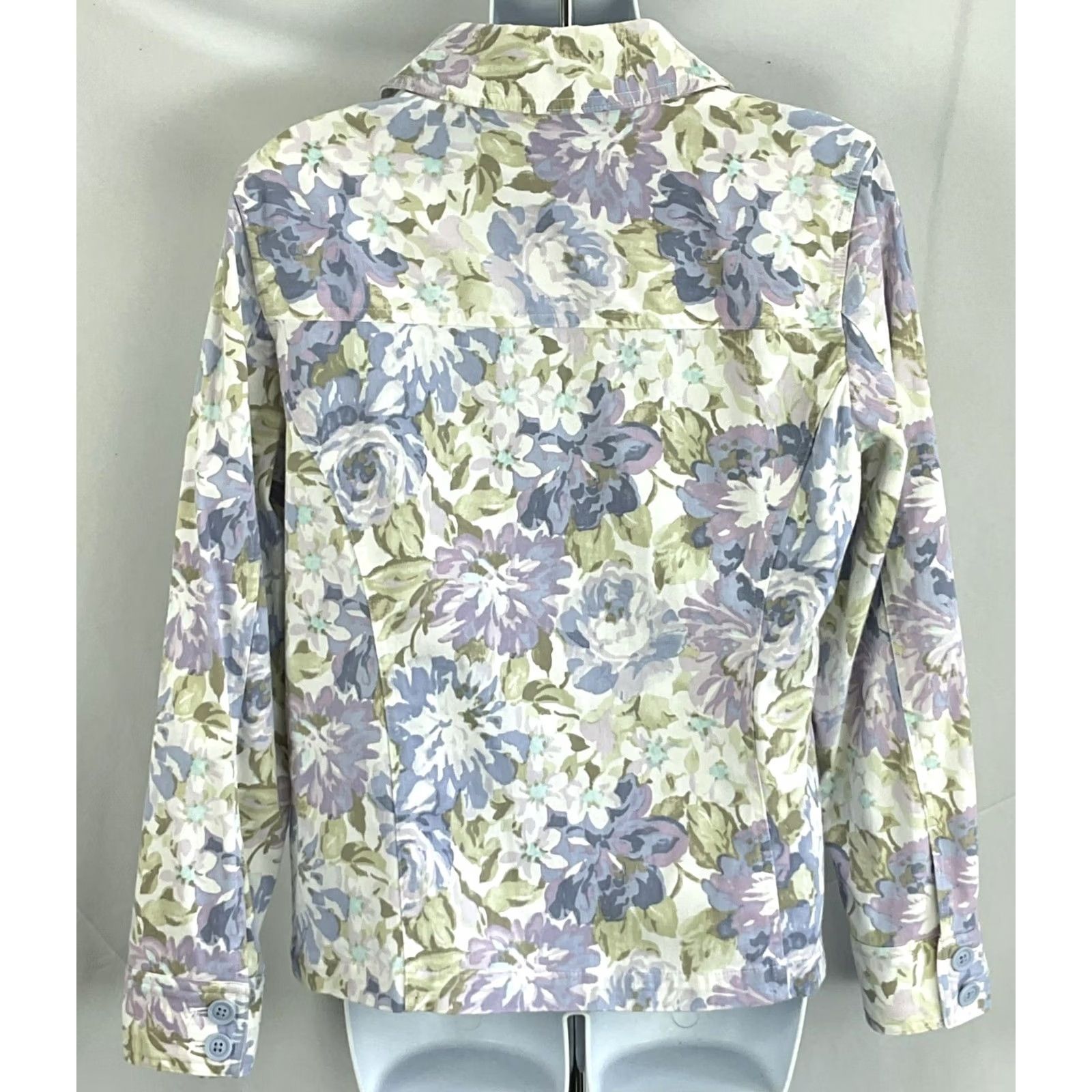 Croft & Barrow Croft & Barrow Jacket M Purple Pastel Floral Button Up Collared Cottage Boho Hippie Women’s Jacket Size M / US 6-8 / IT 42-44 - 3 Thumbnail