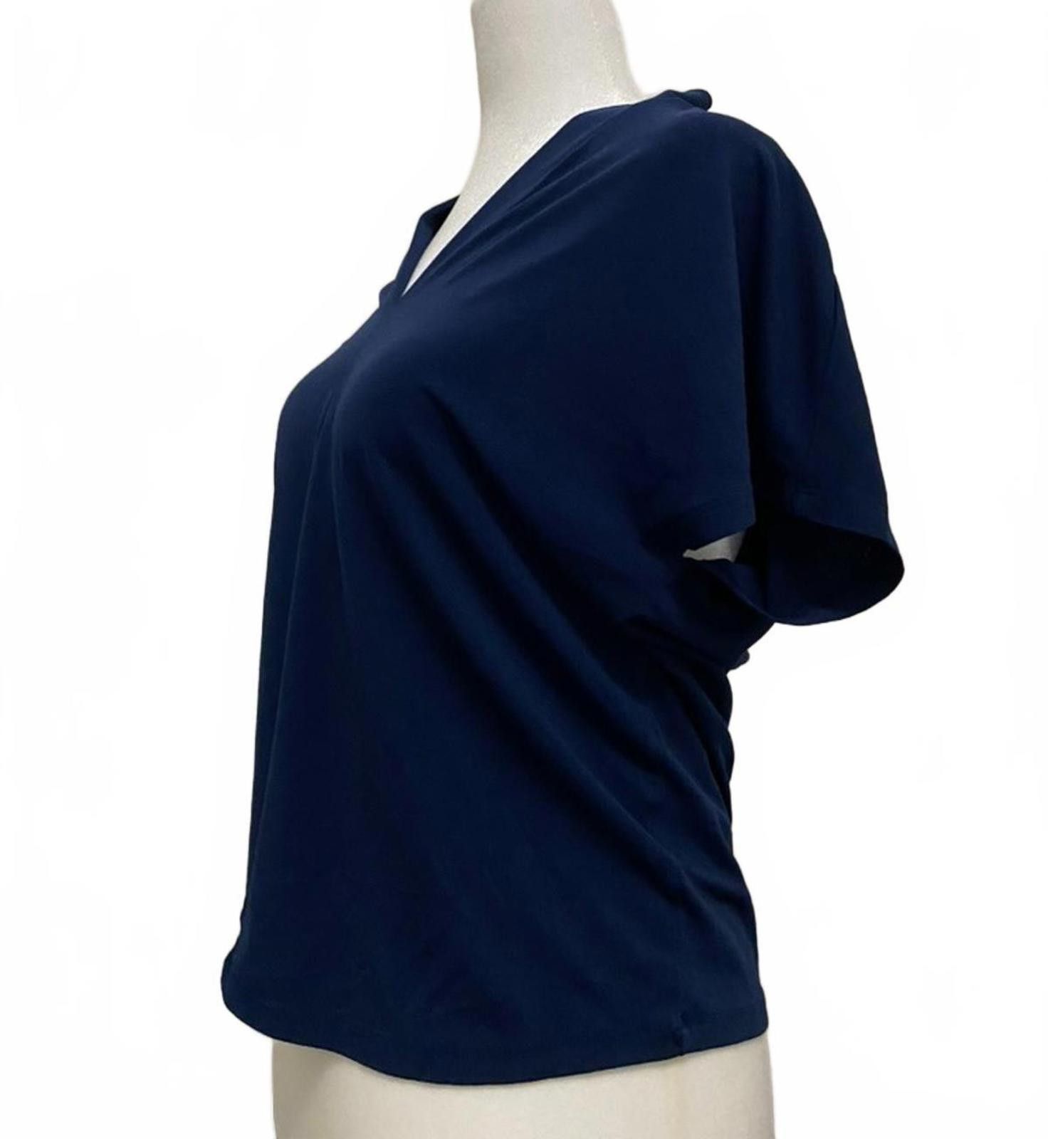 H&M H&M Loose Fit Blouse in Navy Blue (SMALL) Size S / US 4 / IT 40 - 2 Thumbnail