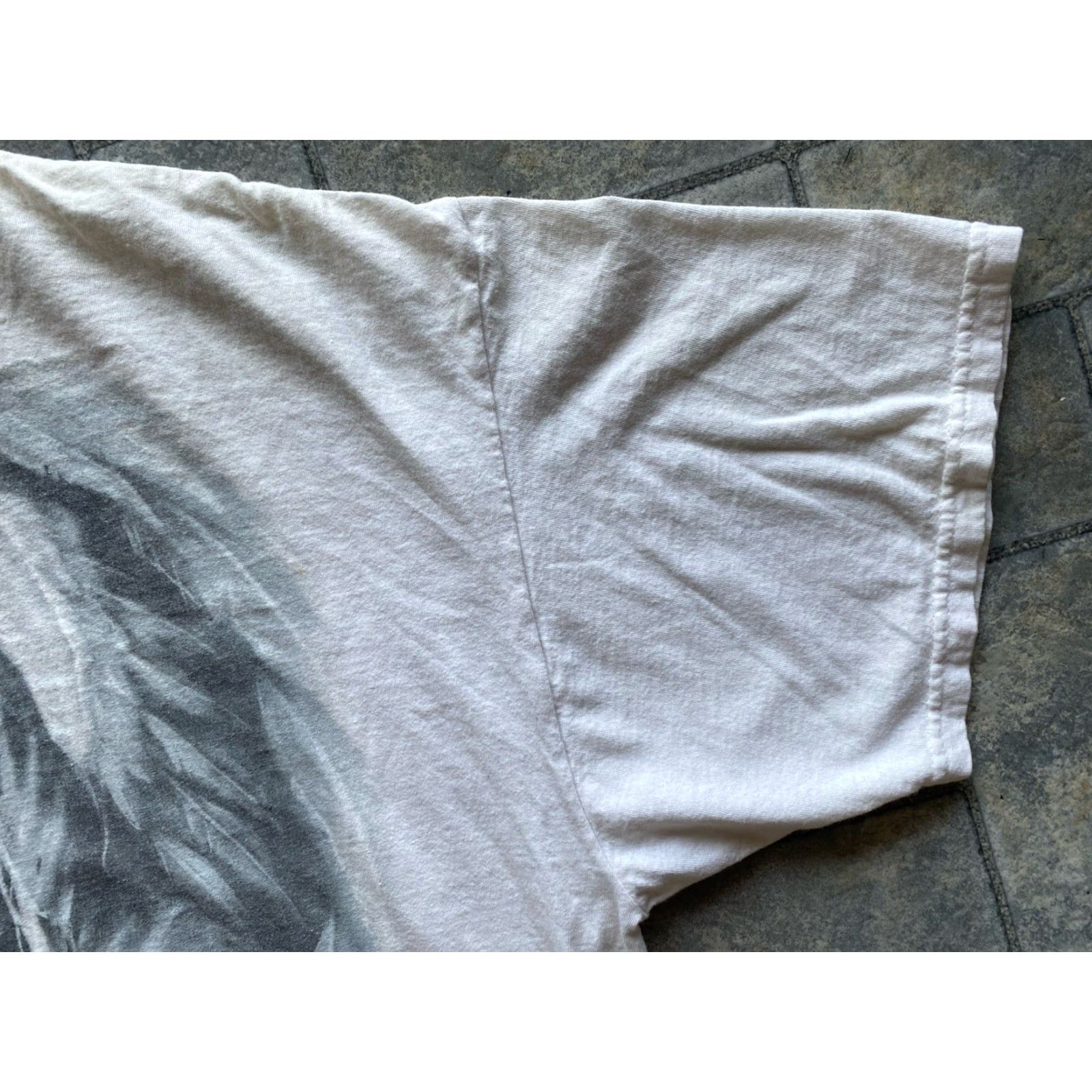 Fruit Of The Loom Y2K Grim Reaper Hourglass Skeleton XL Men’s White Fruit of the Loom T-Shirt Flaws Wear Size US XL / EU 56 / 4 - 5 Thumbnail