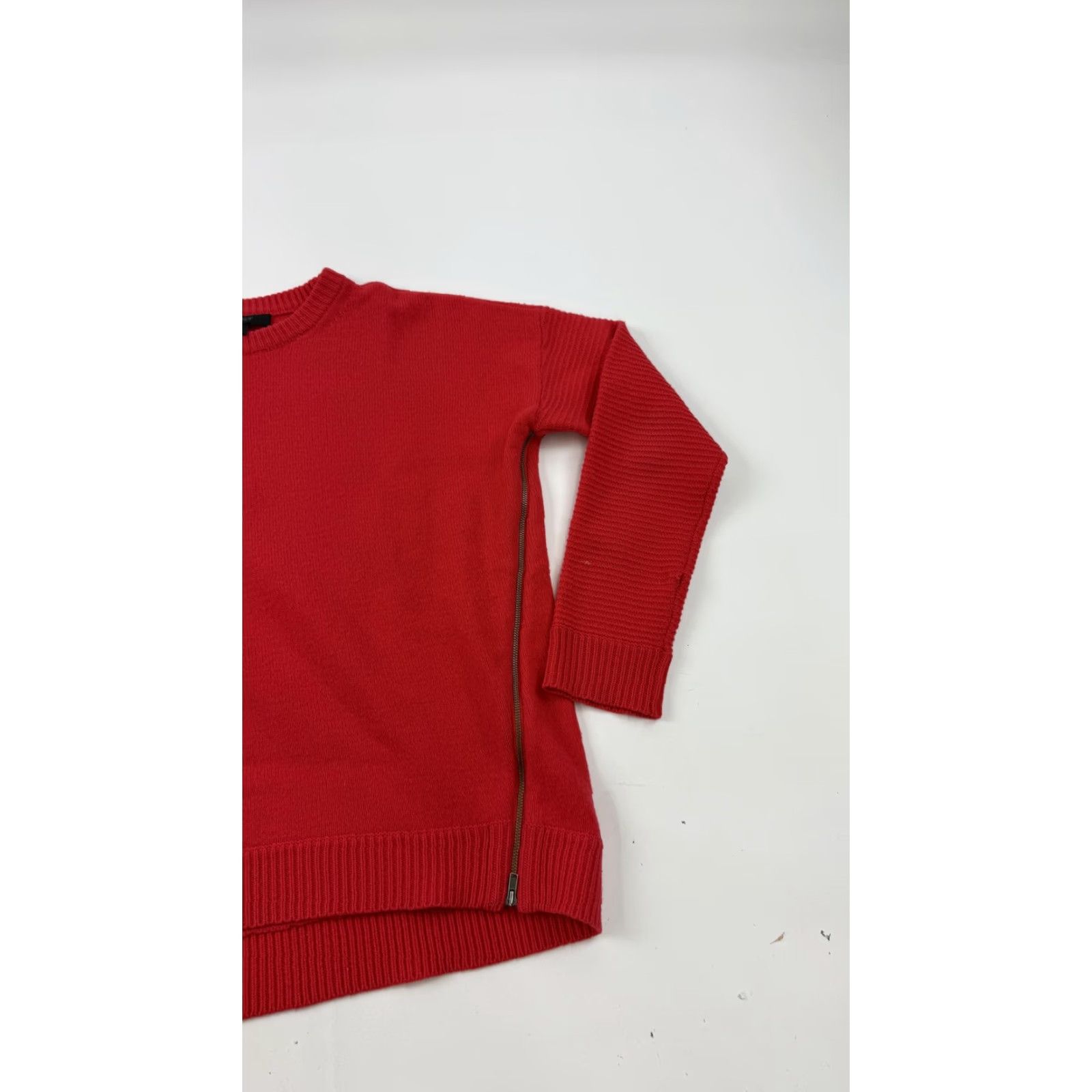 J.Crew J.Crew Sweater Womens Small Red 100% Wool Crewneck Side Zip Pullover Knit Size S / US 4 / IT 40 - 3 Thumbnail