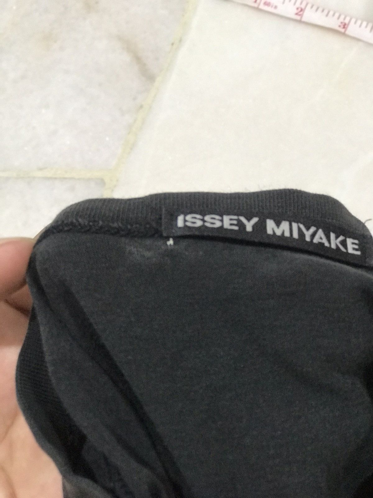Issey Miyake 2000s Issey Miyake Chest Stitching Tee A1 Size US M / EU 48-50 / 2 - 9 Thumbnail
