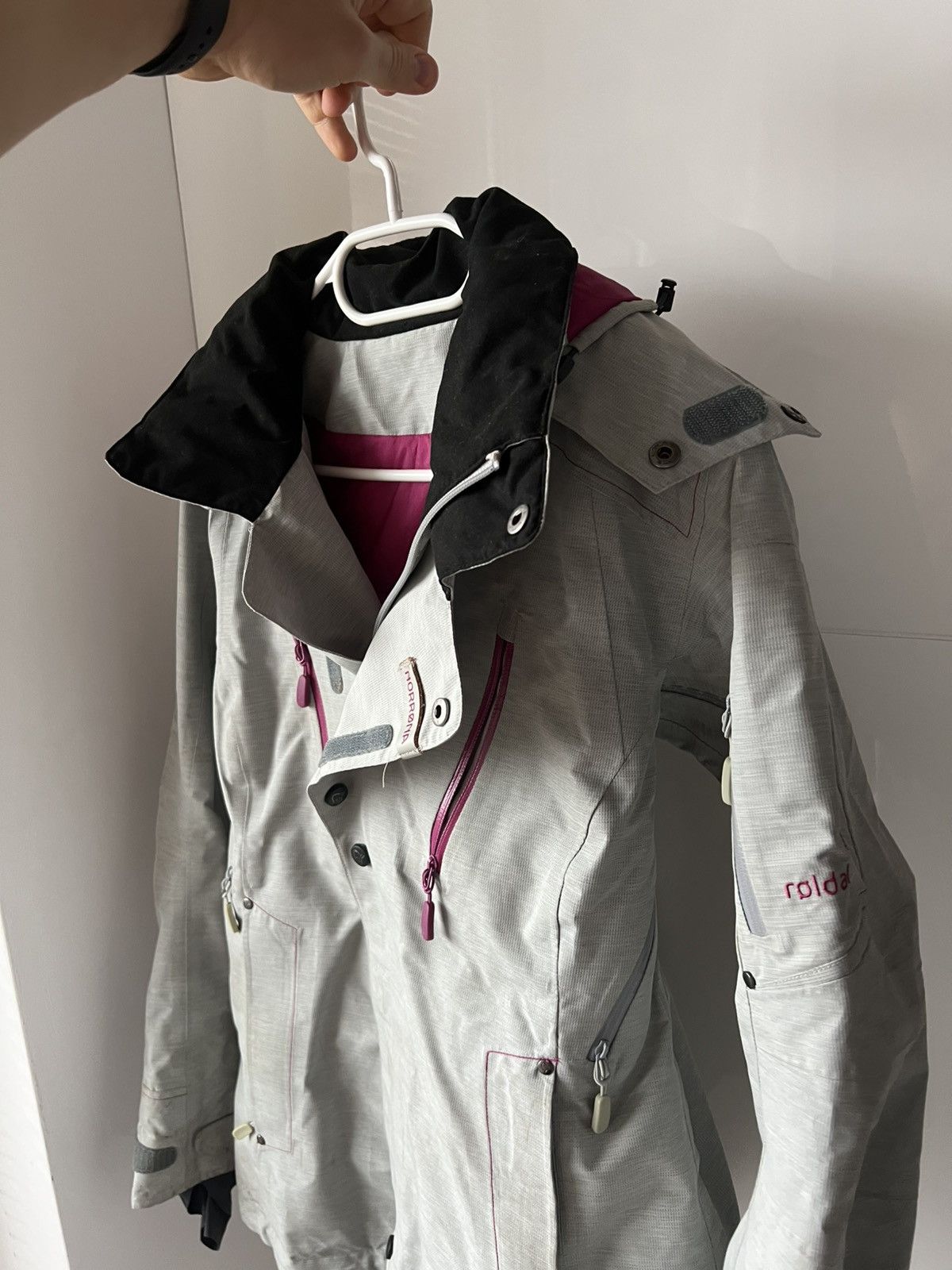 Norrona Norrona Gore-Tex Roldal Rare Gorpcore Insulated Pro Jacket Size S / US 4 / IT 40 - 5 Thumbnail