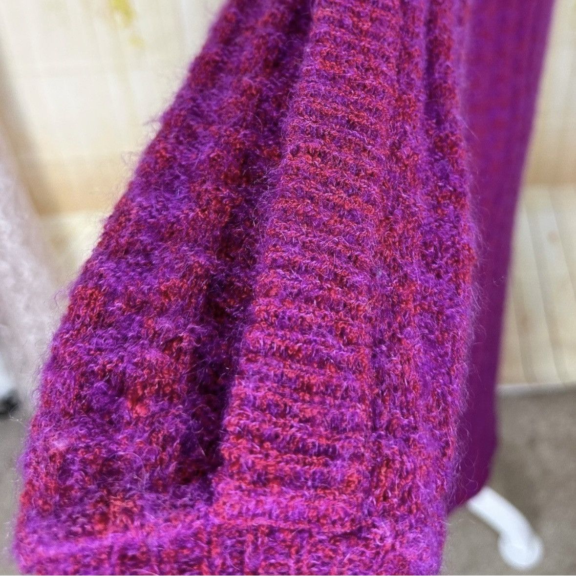 Missoni VINTAGE MISSONI Red and Pink Houndstooth Mohair Knit Dress Size S / US 4 / IT 40 - 5 Thumbnail
