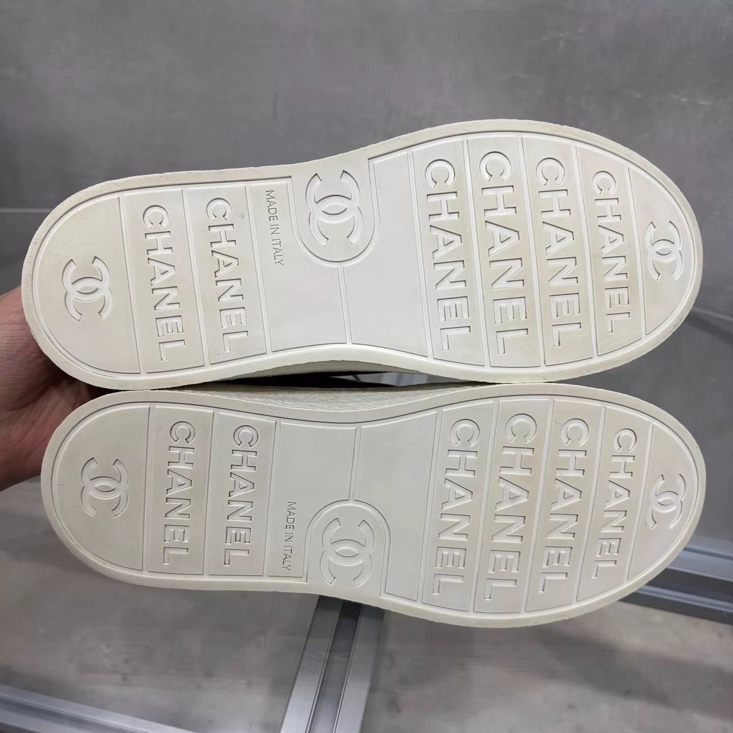Chanel Chanel 25s Platform Mule Size 36.5 YH25263 Size US 6 / IT 36 - 7 Thumbnail