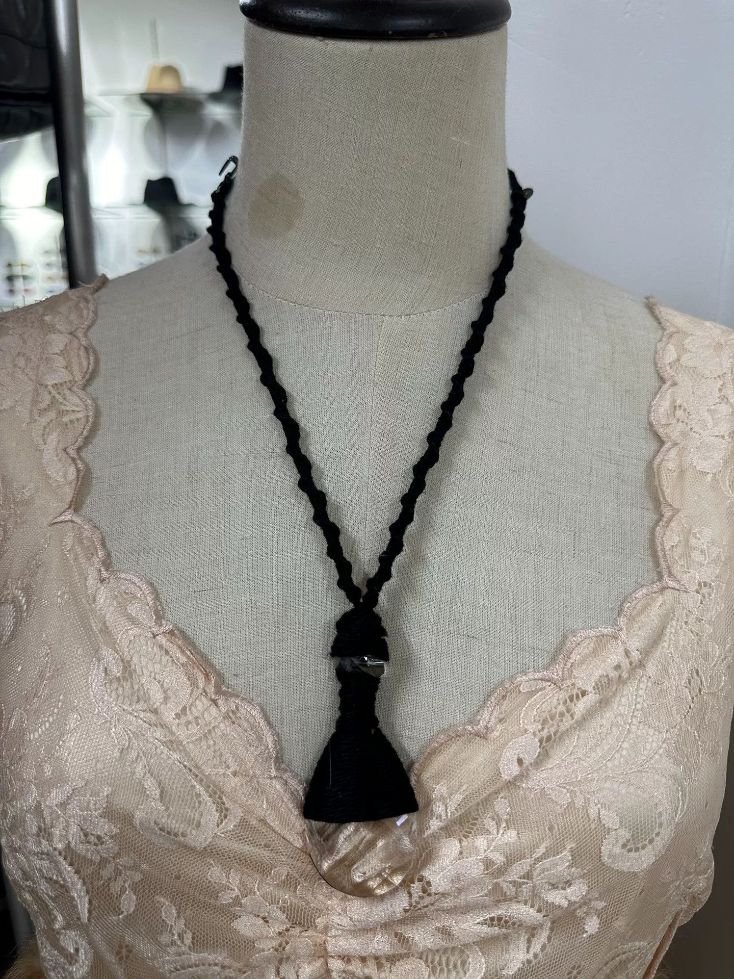Comme des Garcons adjustable black crystal pendant necklace Size ONE SIZE - 1 Thumbnail