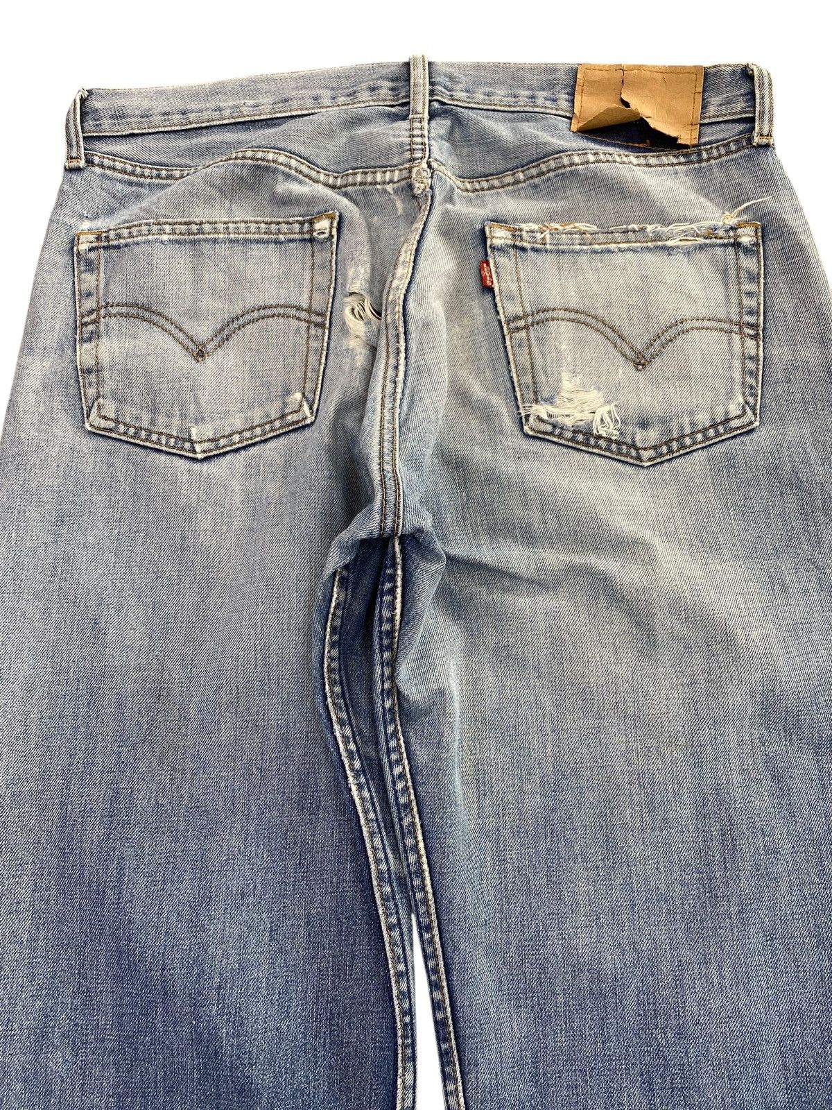 Levi's Vintage Clothing Vintage Y2K Levi’s Faded Wash Distressed Loose Jeans Size US 36 / EU 52 - 4 Thumbnail