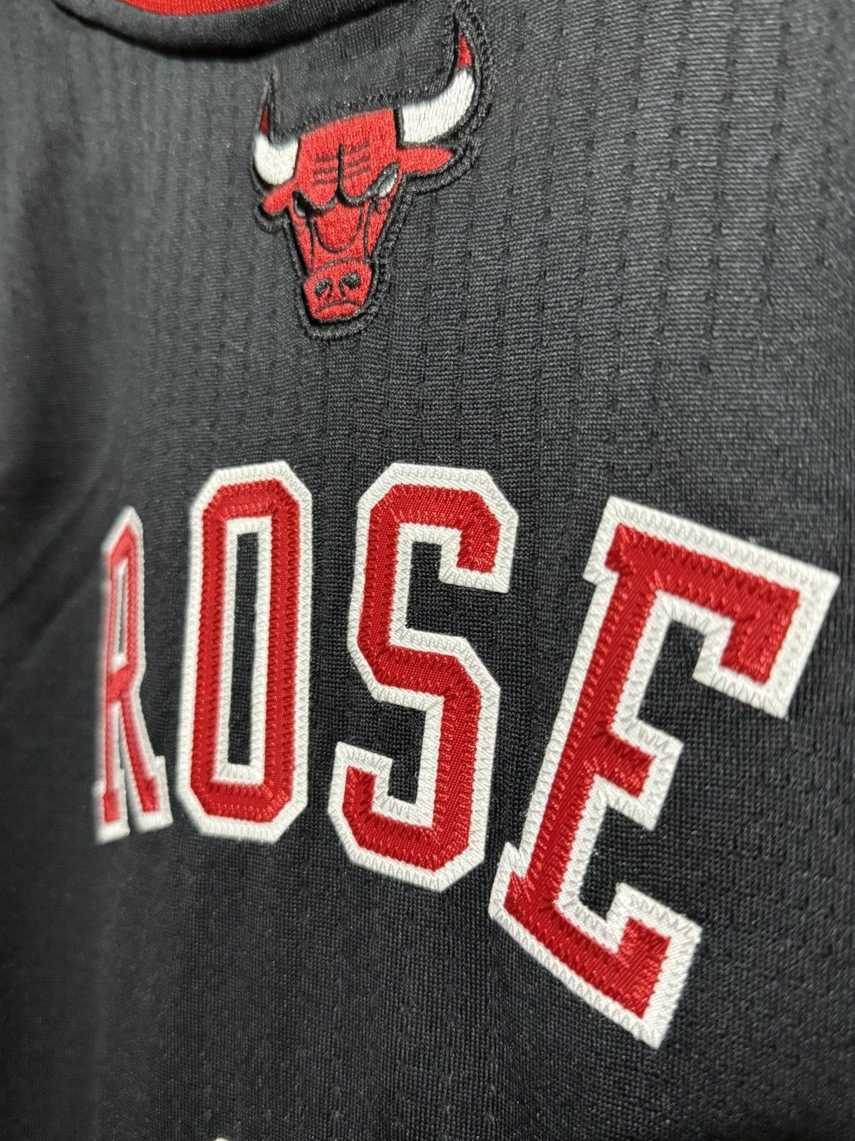 Mitchell & Ness Mitchell and Ness Authentic Derrick Rose Jersey Size US M / EU 48-50 / 2 - 3 Thumbnail