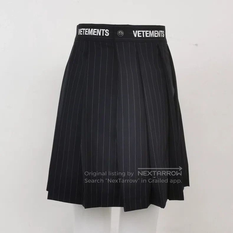 Vetements Vetements size L Wool blend color-block stripe letter logo Size 26" / US 2 / IT 38 - 2 Thumbnail