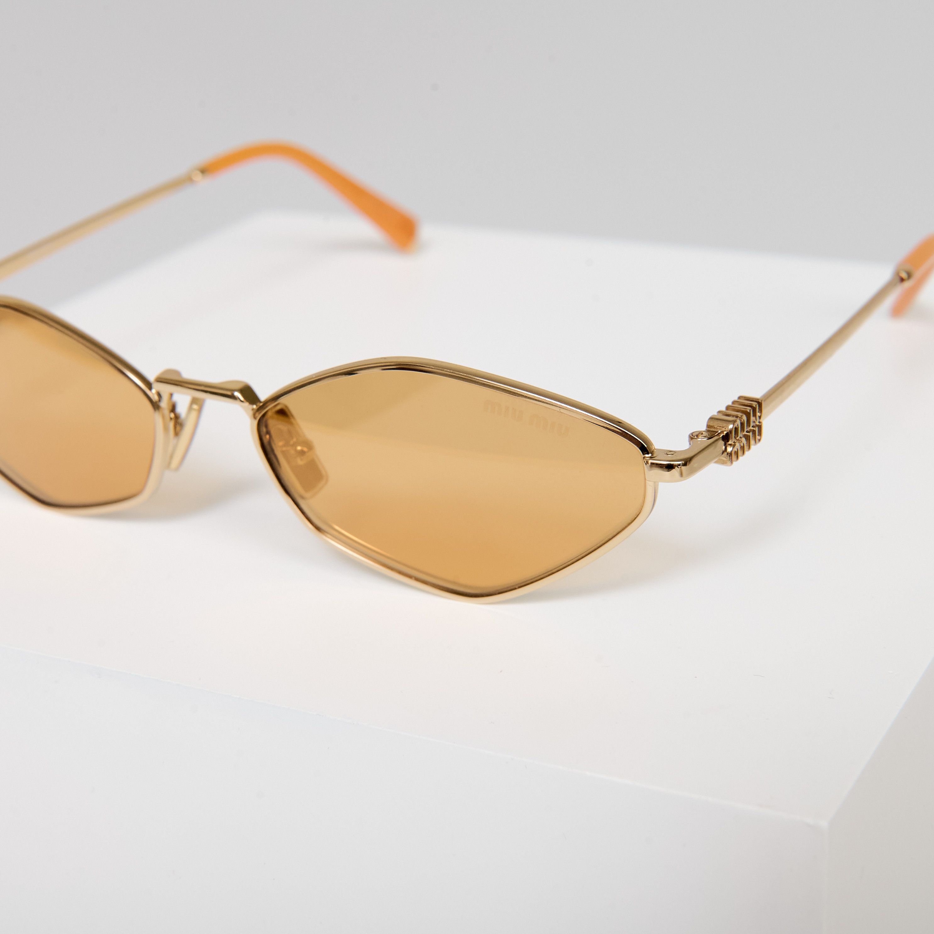 Miu Miu MIU MIU 0MU 56ZS SUNGLASSES Size ONE SIZE - 9 Thumbnail