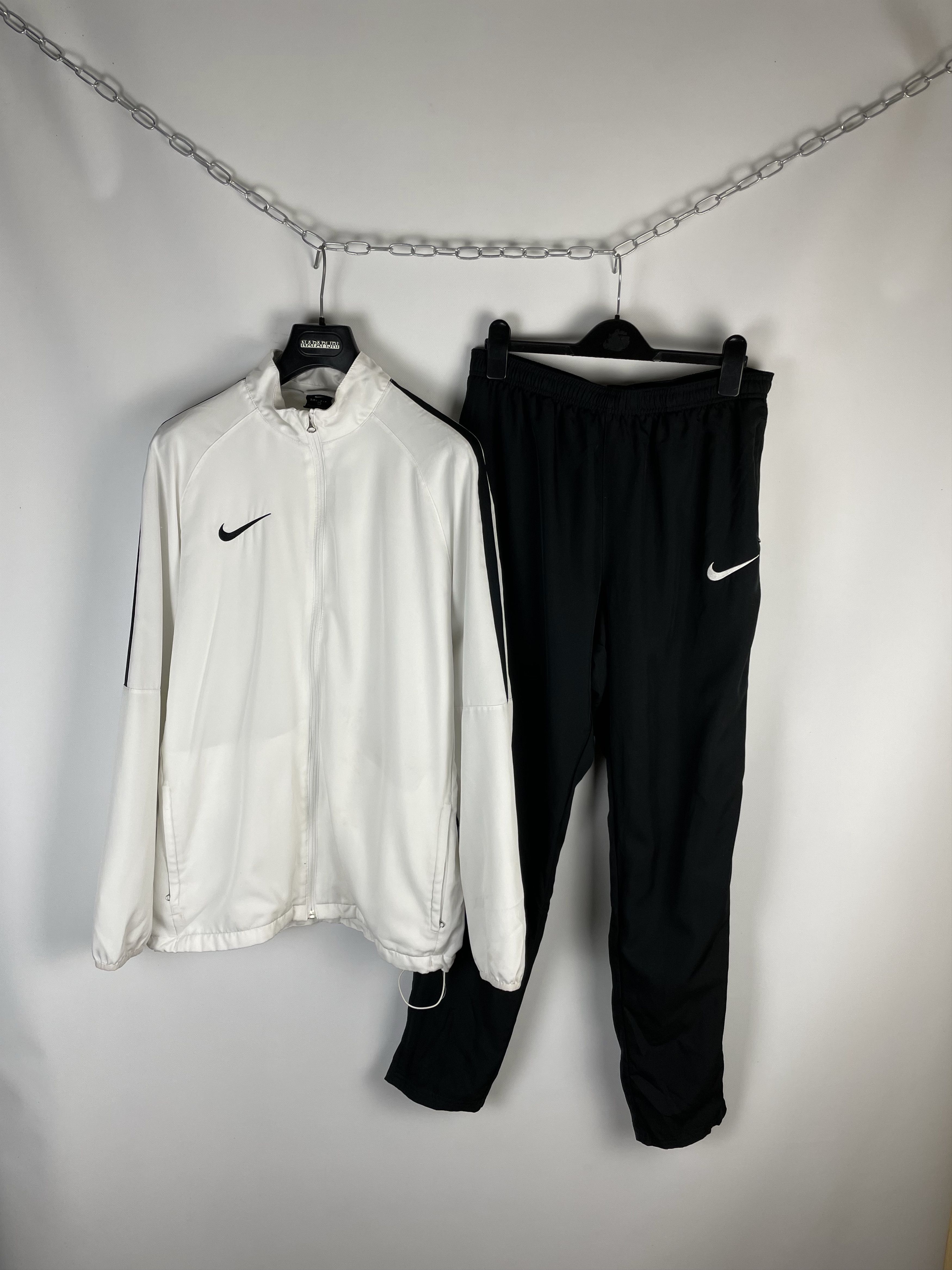 Nike Vintage Nike Tracksuit Suit Jacket And Pants Size US XL / EU 56 / 4 - 1 Thumbnail