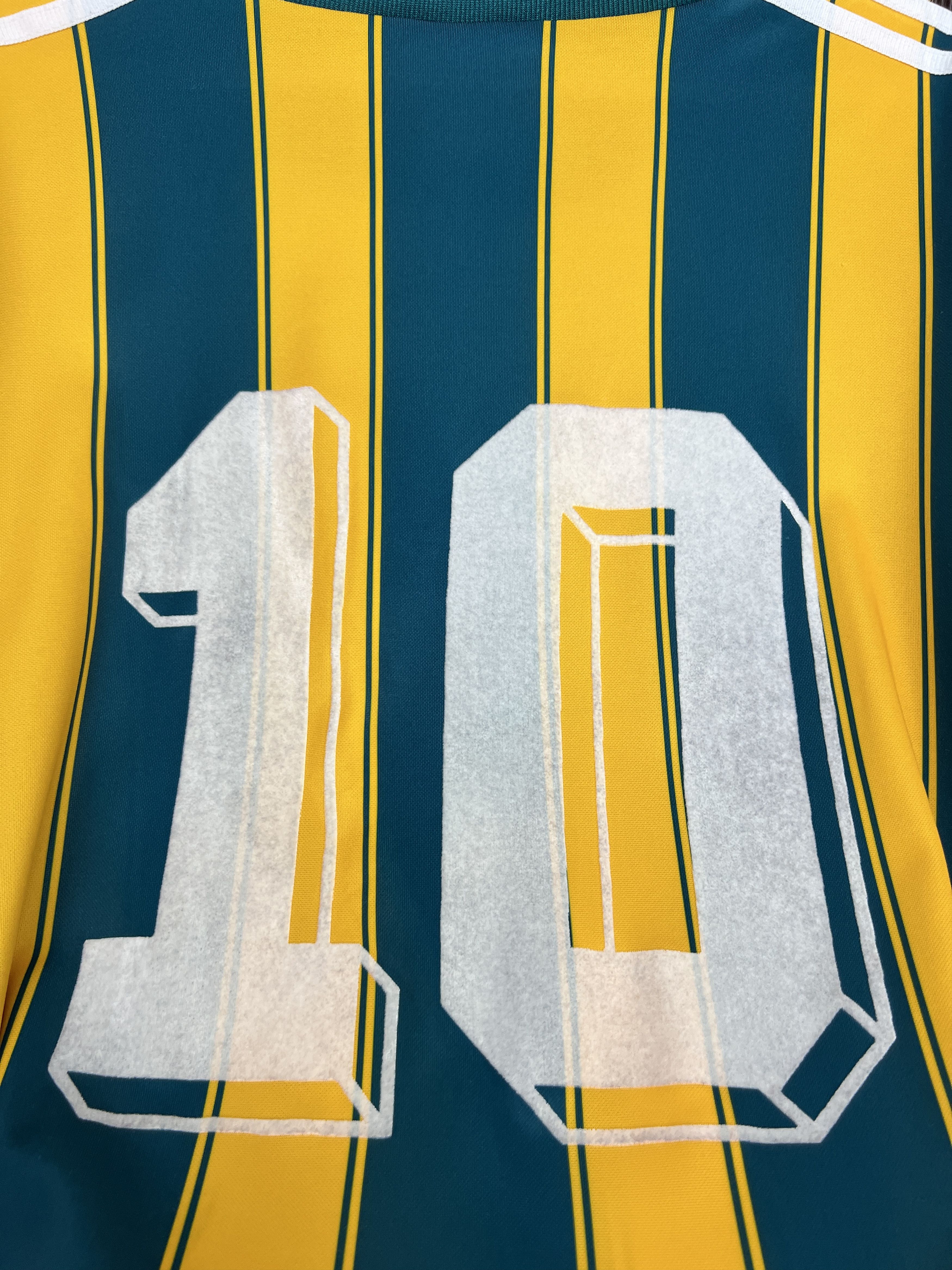 Adidas FC Zimbru Chisinau Home football shirt 1997 Adidas #10 Size US XXL / EU 58 / 5 - 12 Thumbnail