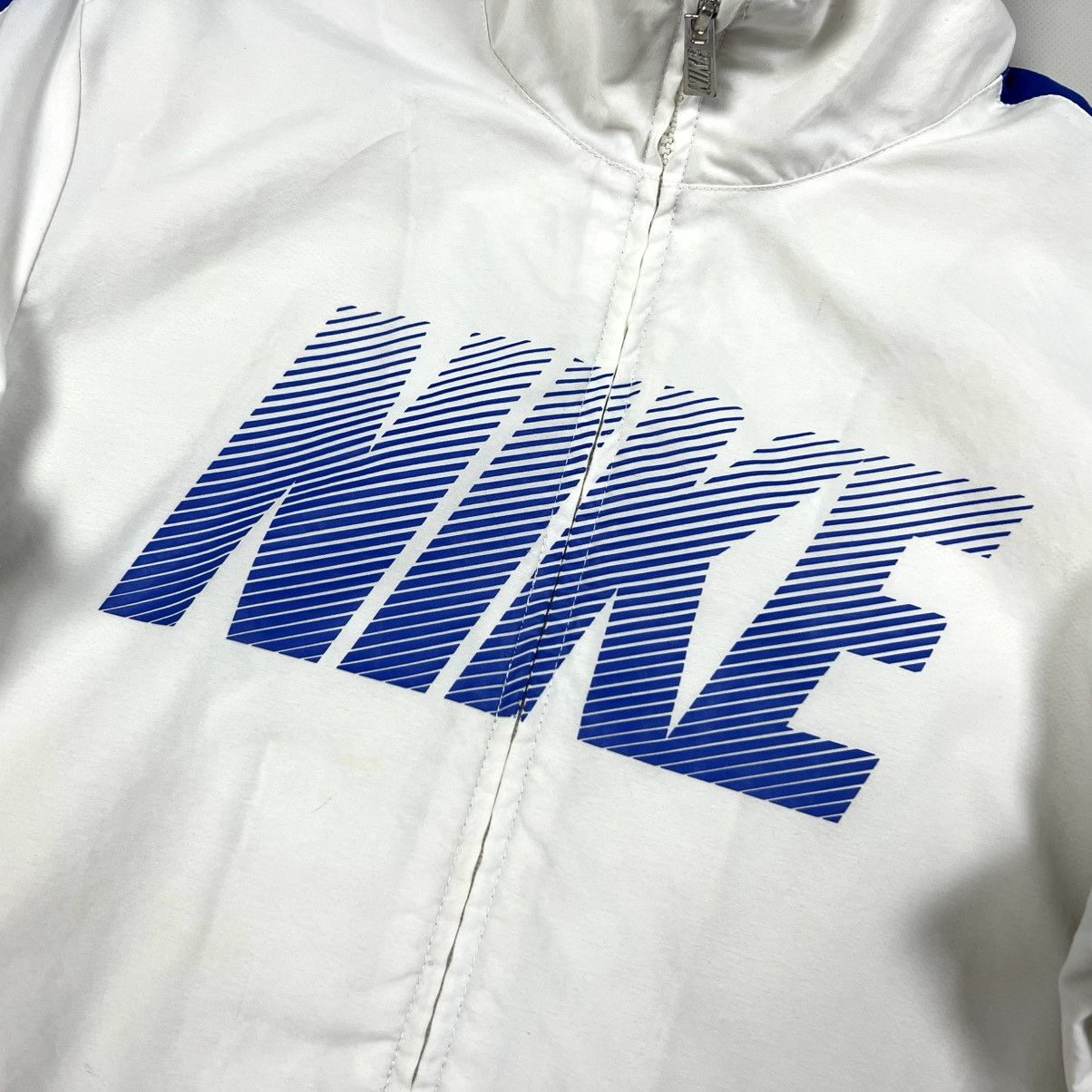 Nike × Vintage Vintage Nike Big Logo Nylon Y2K Zip Track Jacket Size M Size US S / EU 44-46 / 1 - 6 Thumbnail