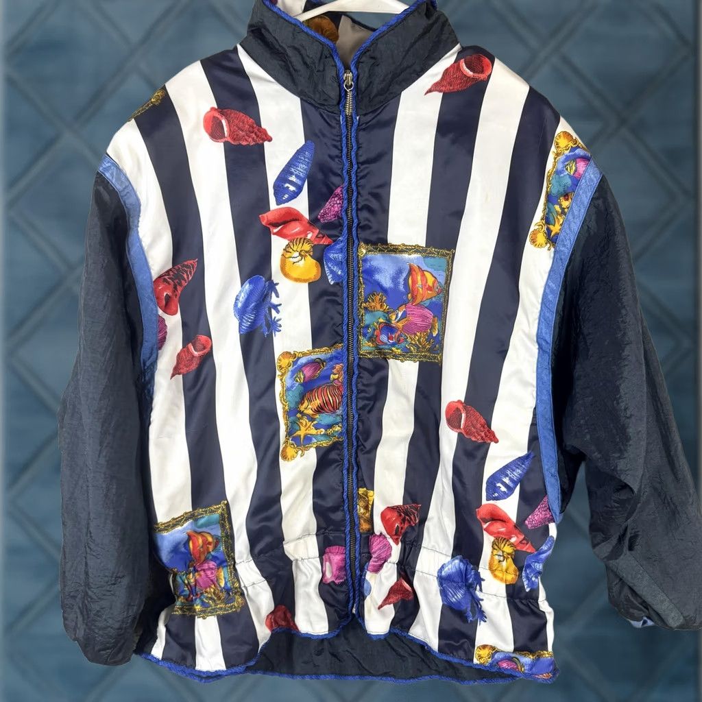 Vintage VINTAGE RZR Original Jacket Womens L Blue Seashell Full Zip Windbreaker Size L / US 10 / IT 46 - 1 Thumbnail