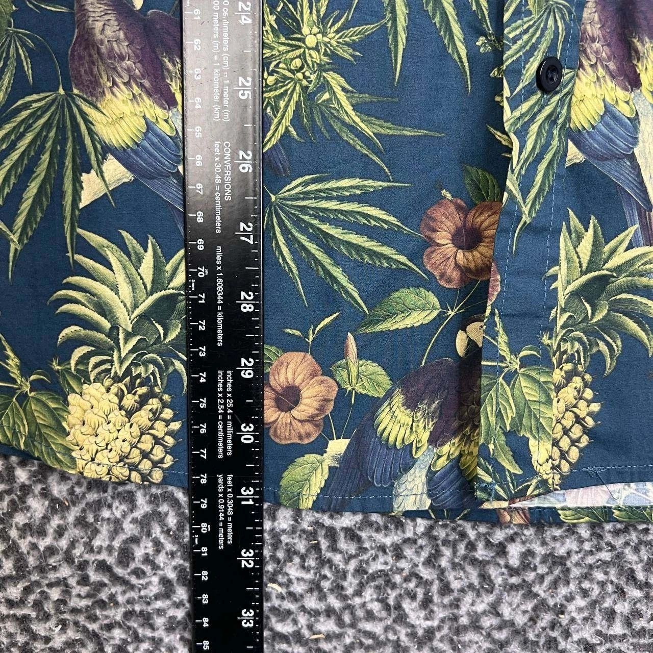 Grassroots California Greg Lutzka Shirt Men Hawaiian Button Up Short Sleeve XL Size US XL / EU 56 / 4 - 4 Thumbnail