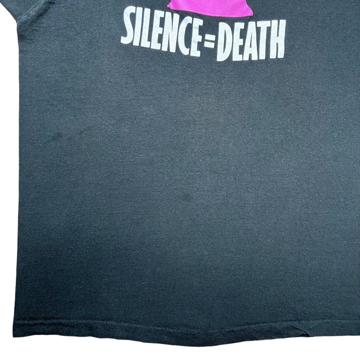 Vintage Vintage 1980s Silence Equals Death AIDS Awareness Promo Tee Size US L / EU 52-54 / 3 - 6 Thumbnail