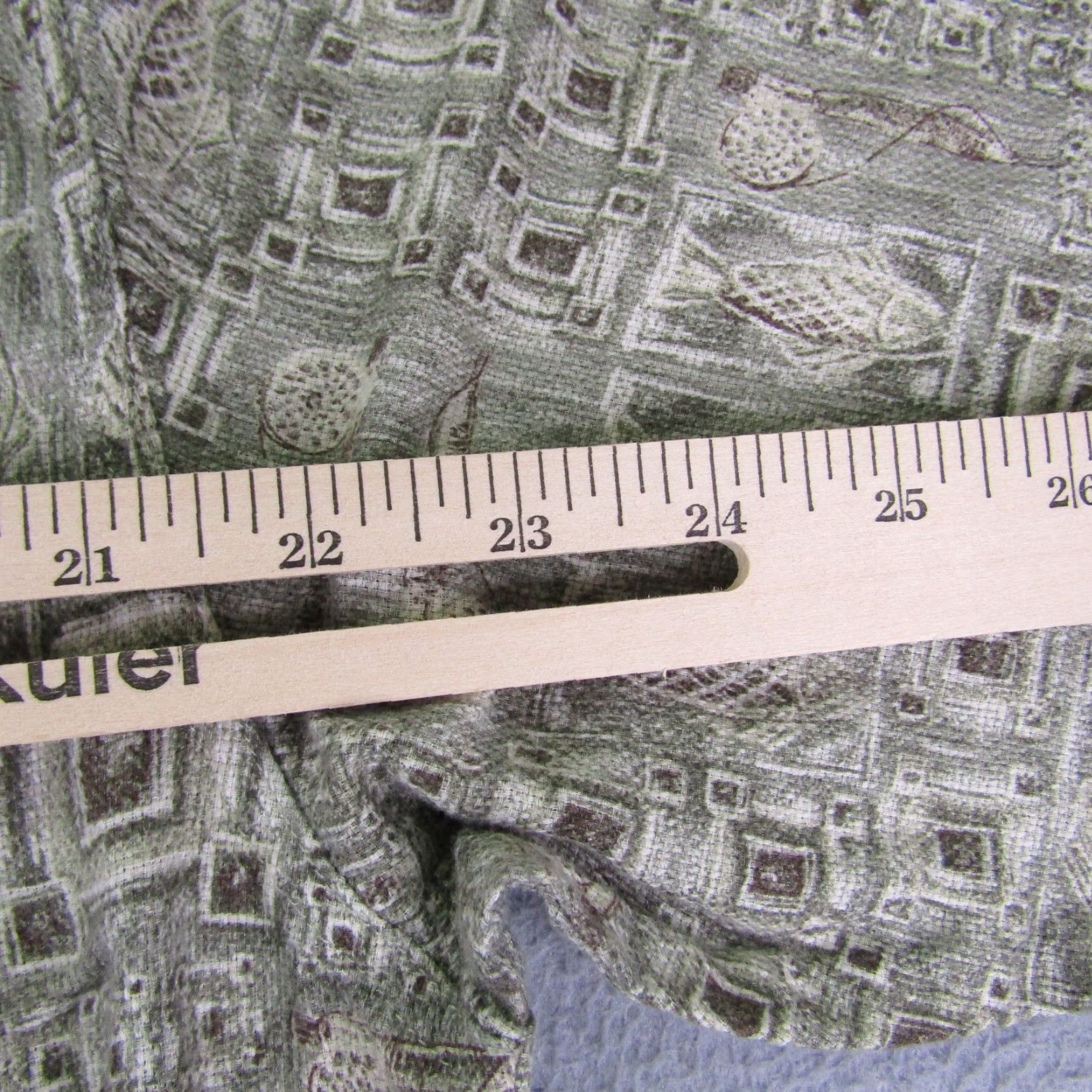 Vintage VINTAGE Woolrich Shirt Mens Large Green Tribal Button-Up Outdoor Casual Shirt Mens Large Green Tribal Button-Up Outdoor Casual Size US L / EU 52-54 / 3 - 6 Thumbnail