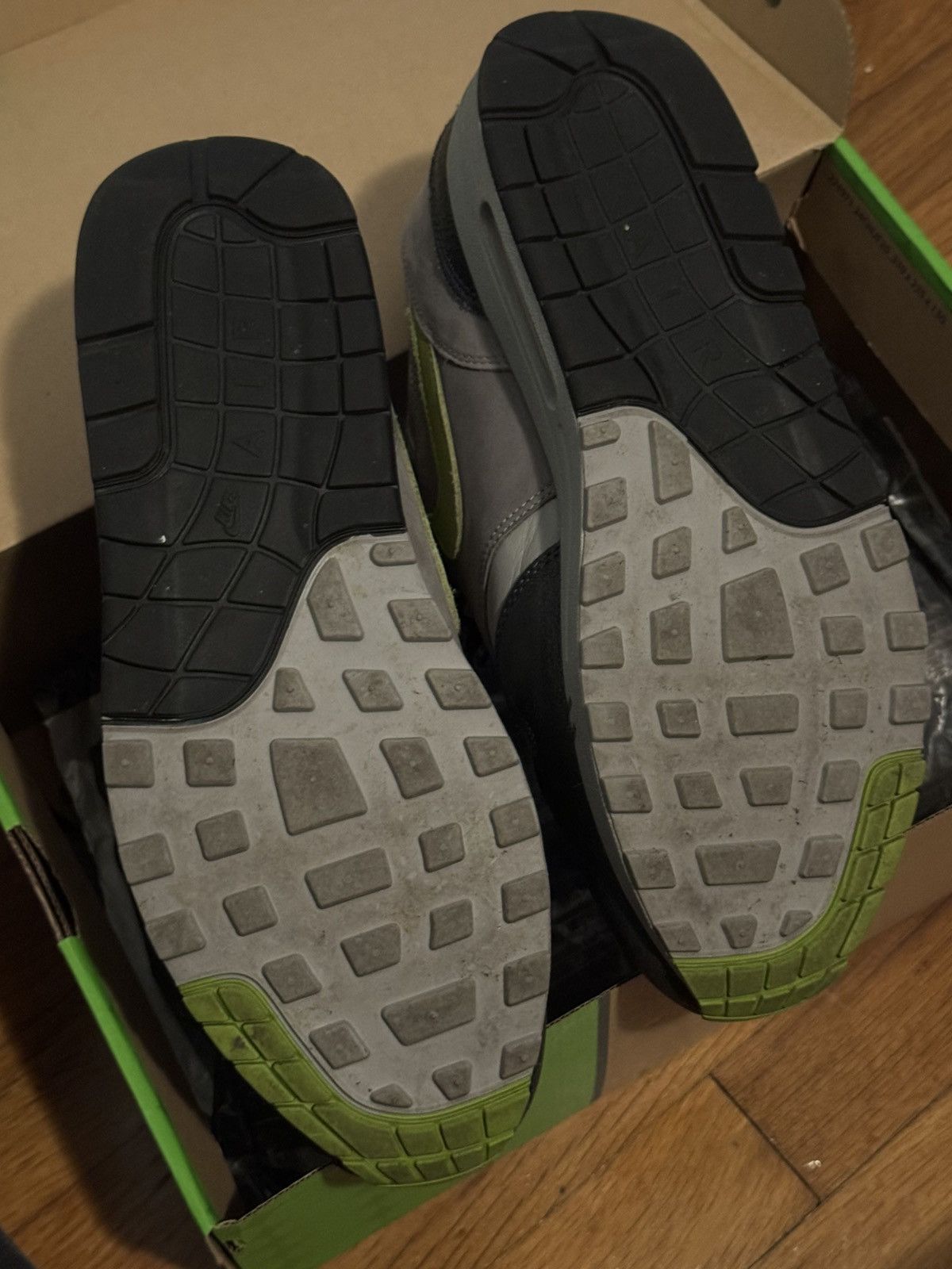 Huf × Nike Huf x Nike Size US 12 / EU 45 - 5 Thumbnail