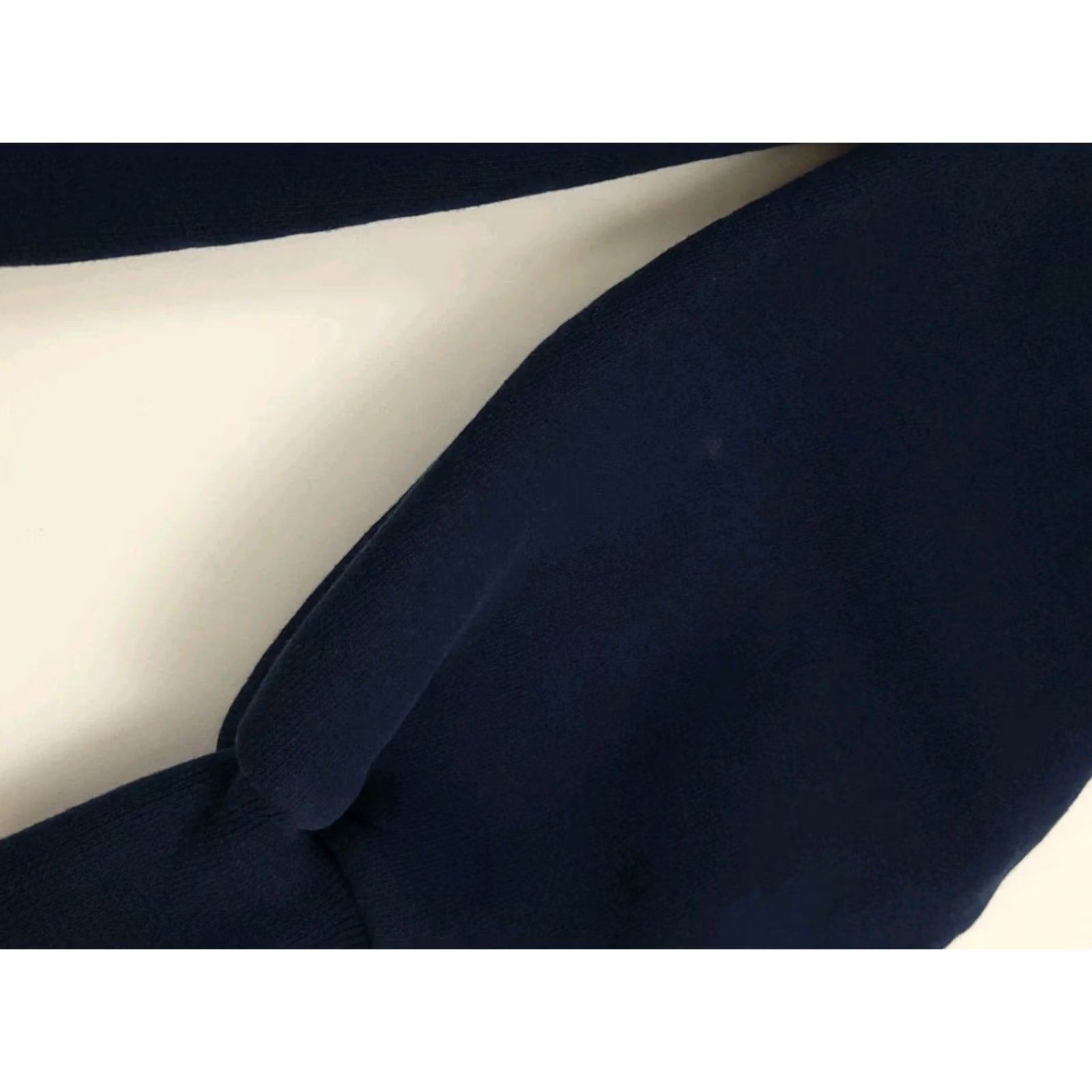 Russell Athletic VINTAGE 90s University Michigan Wolverines Russell Athletic Sweatshirt USA Made Mens Blue Crew Neck Pullover Long Sleeve M/L PIT 22.75 BACK 25.25 Size US M / EU 48-50 / 2 - 6 Thumbnail