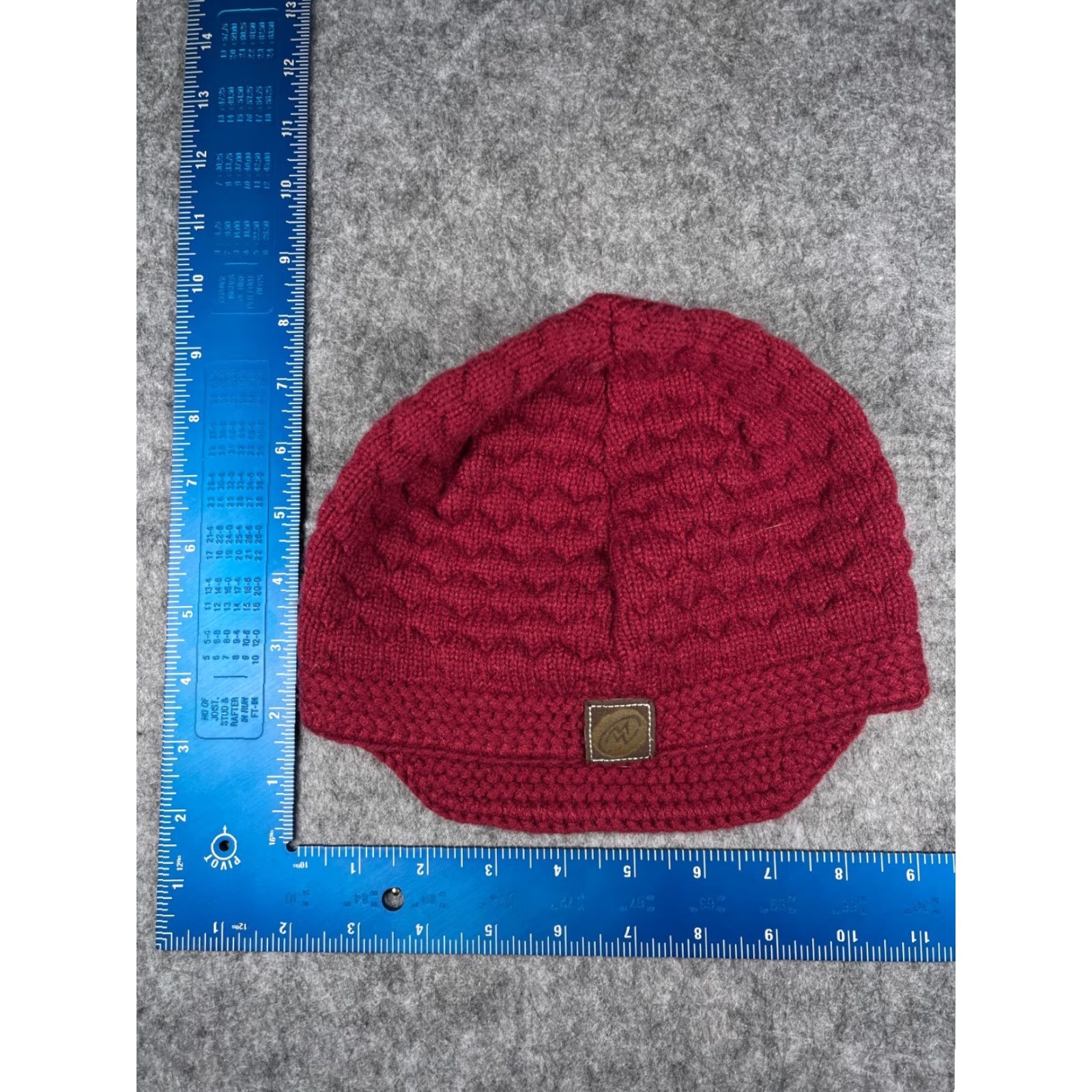 Pinko VINTAGE? No—Oops not vintage. Cloudveil Beanie Toque Women's One Size Pink Knit Wool Acrylic Beanie Logo Outdoor Ski Winter Adults Women Size ONE SIZE - 4 Thumbnail