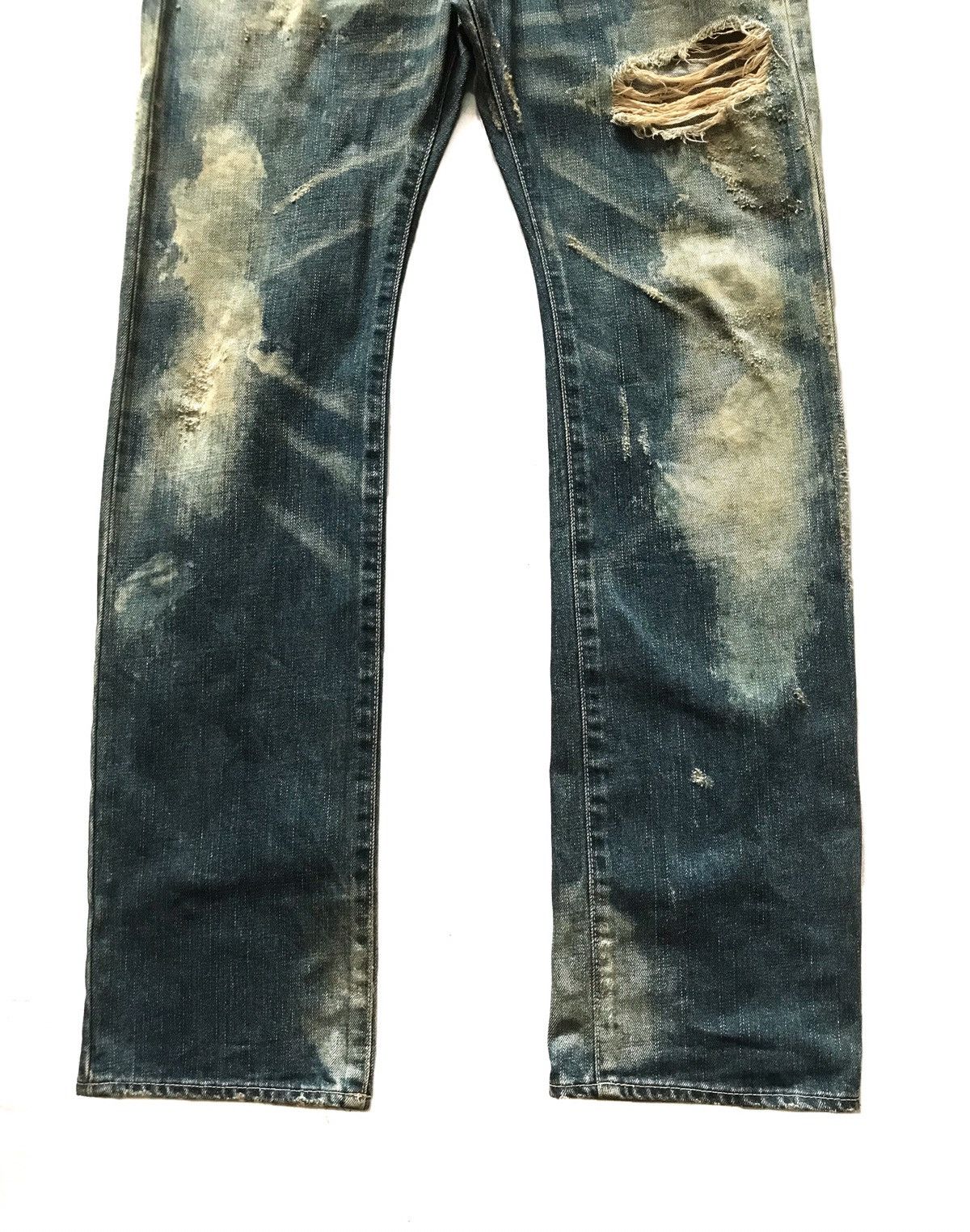 Japanese Brand × Takeo Kikuchi TAKEO KIKUCHI DISTRESSED BLEACH JEANS Size US 30 / EU 46 - 4 Thumbnail